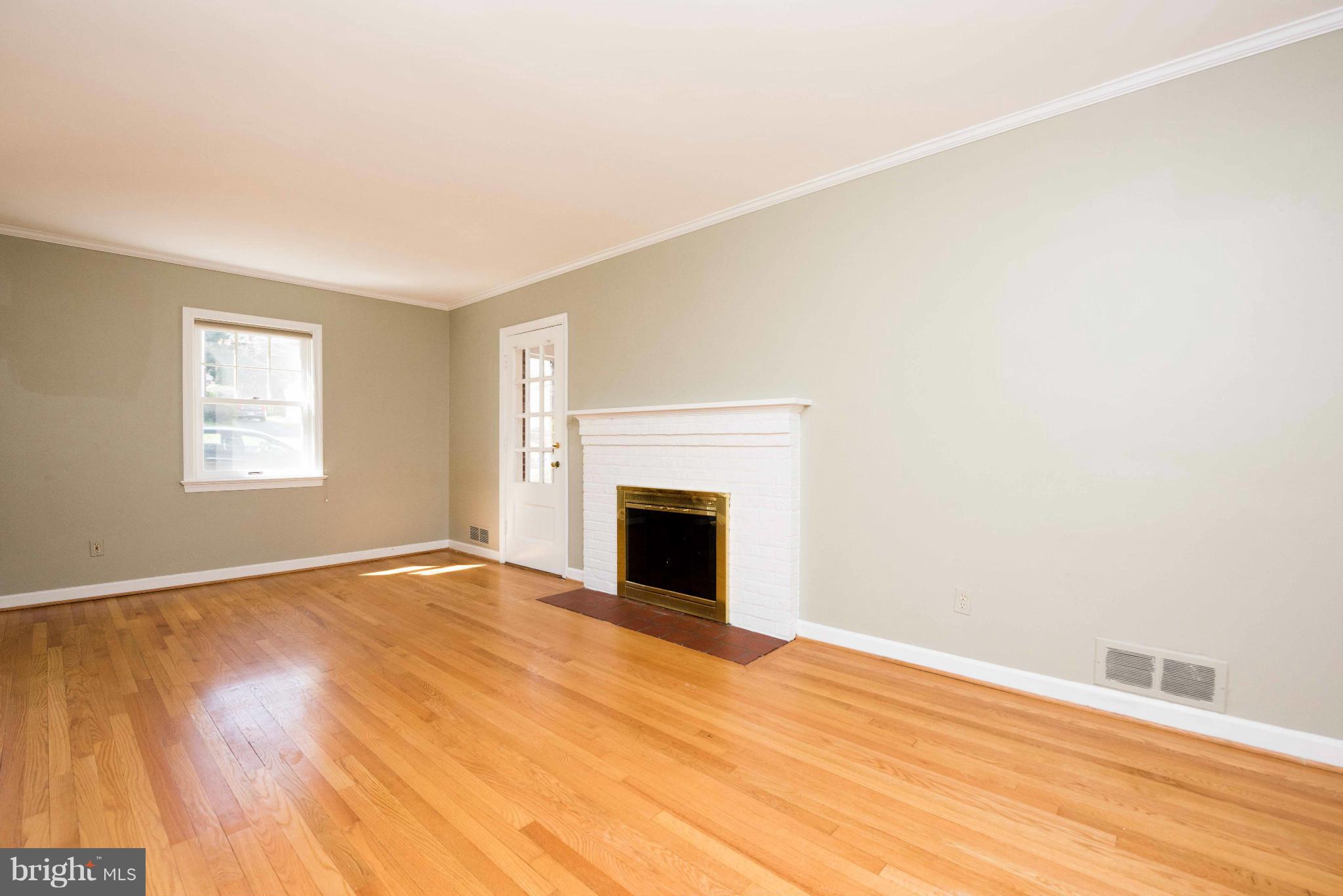 MADISON MANOR - Residential Lease