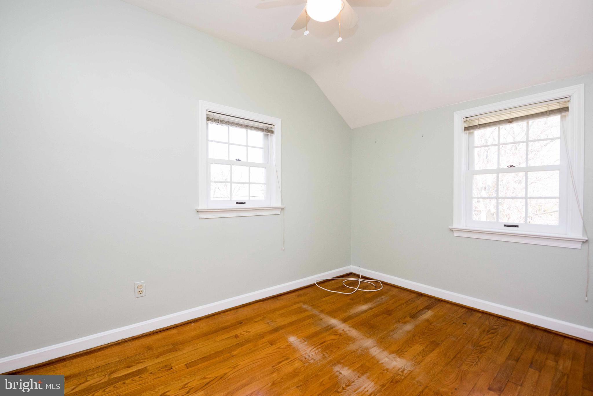 MADISON MANOR - Residential Lease