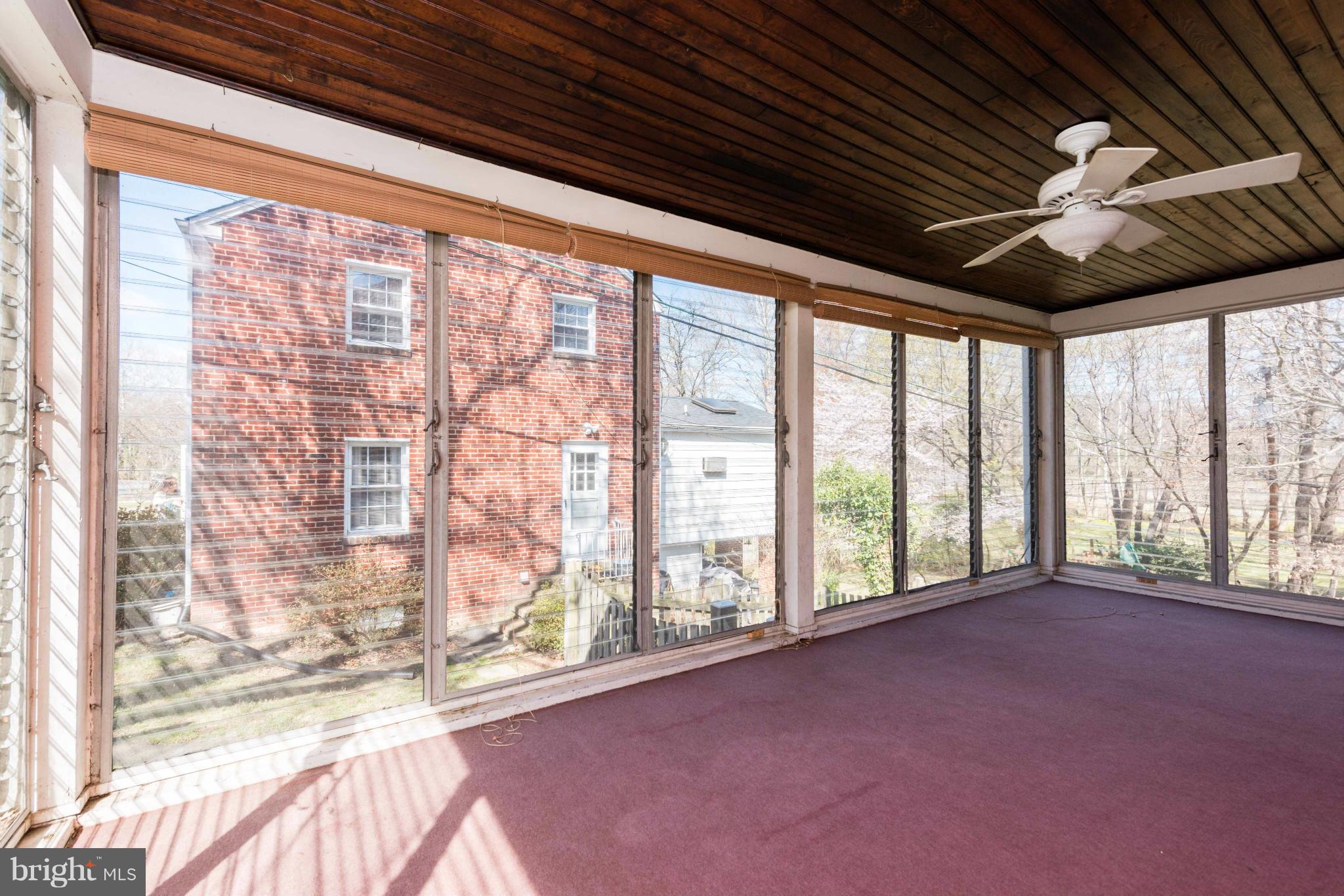 MADISON MANOR - Residential Lease