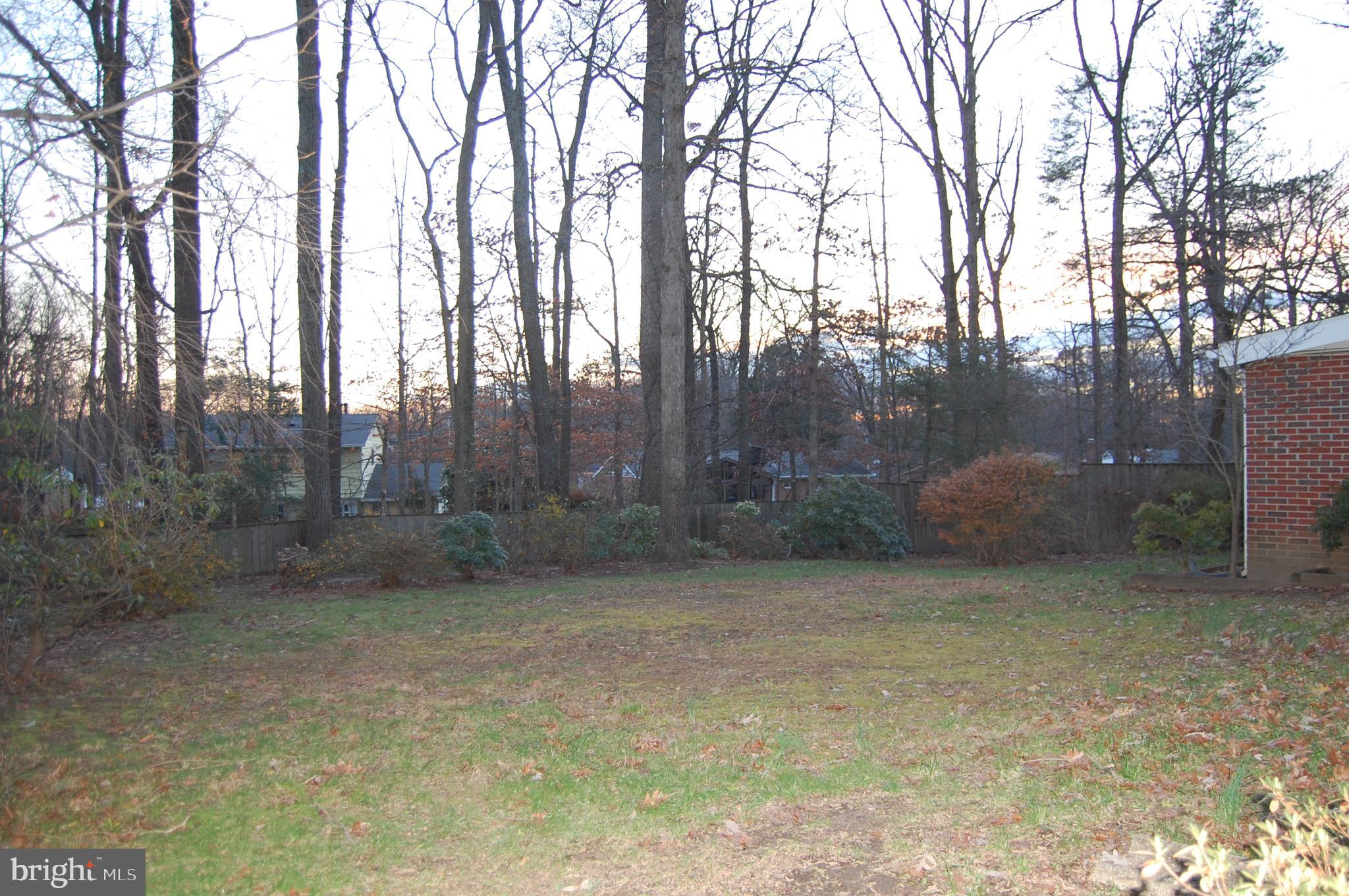 WEST SPRINGFIELD VILLAGE - Residential Lease