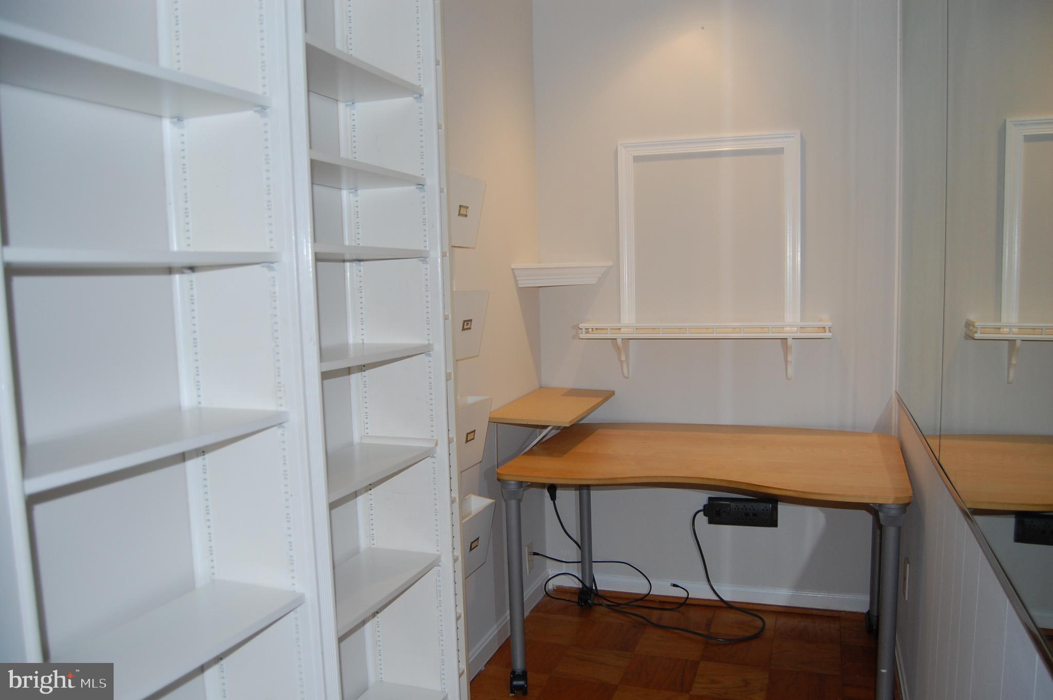 WEST SPRINGFIELD VILLAGE - Residential Lease