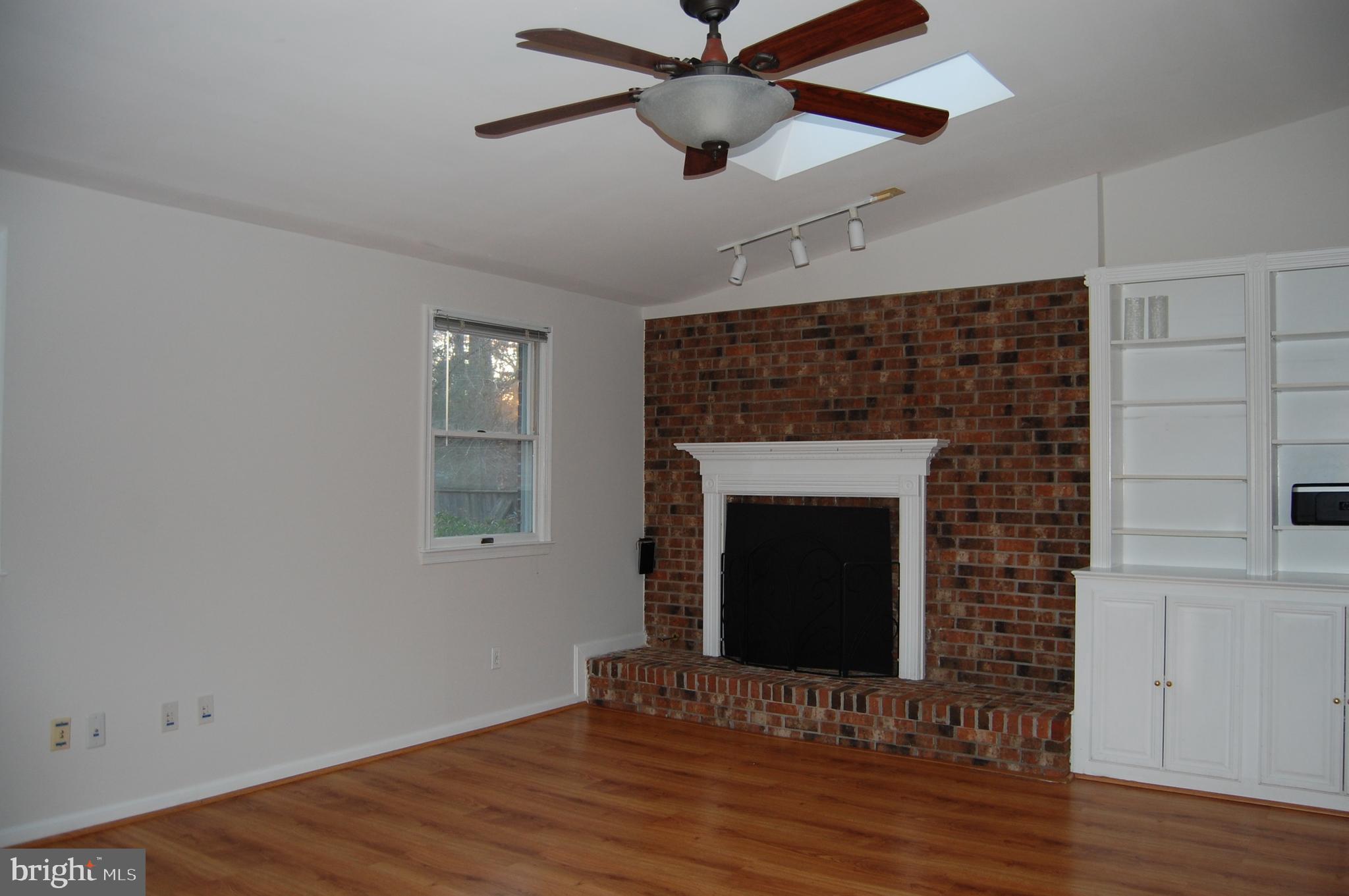 WEST SPRINGFIELD VILLAGE - Residential Lease