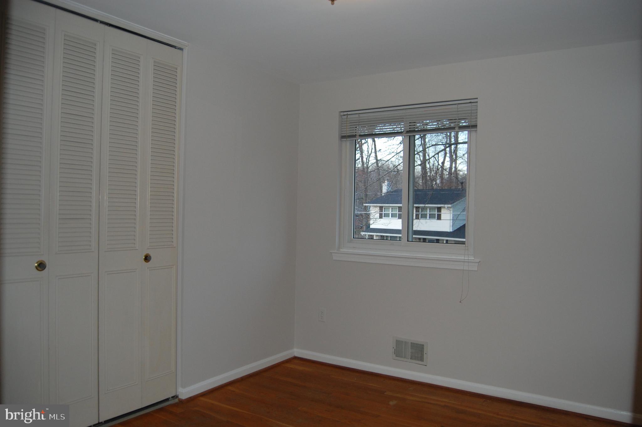 WEST SPRINGFIELD VILLAGE - Residential Lease