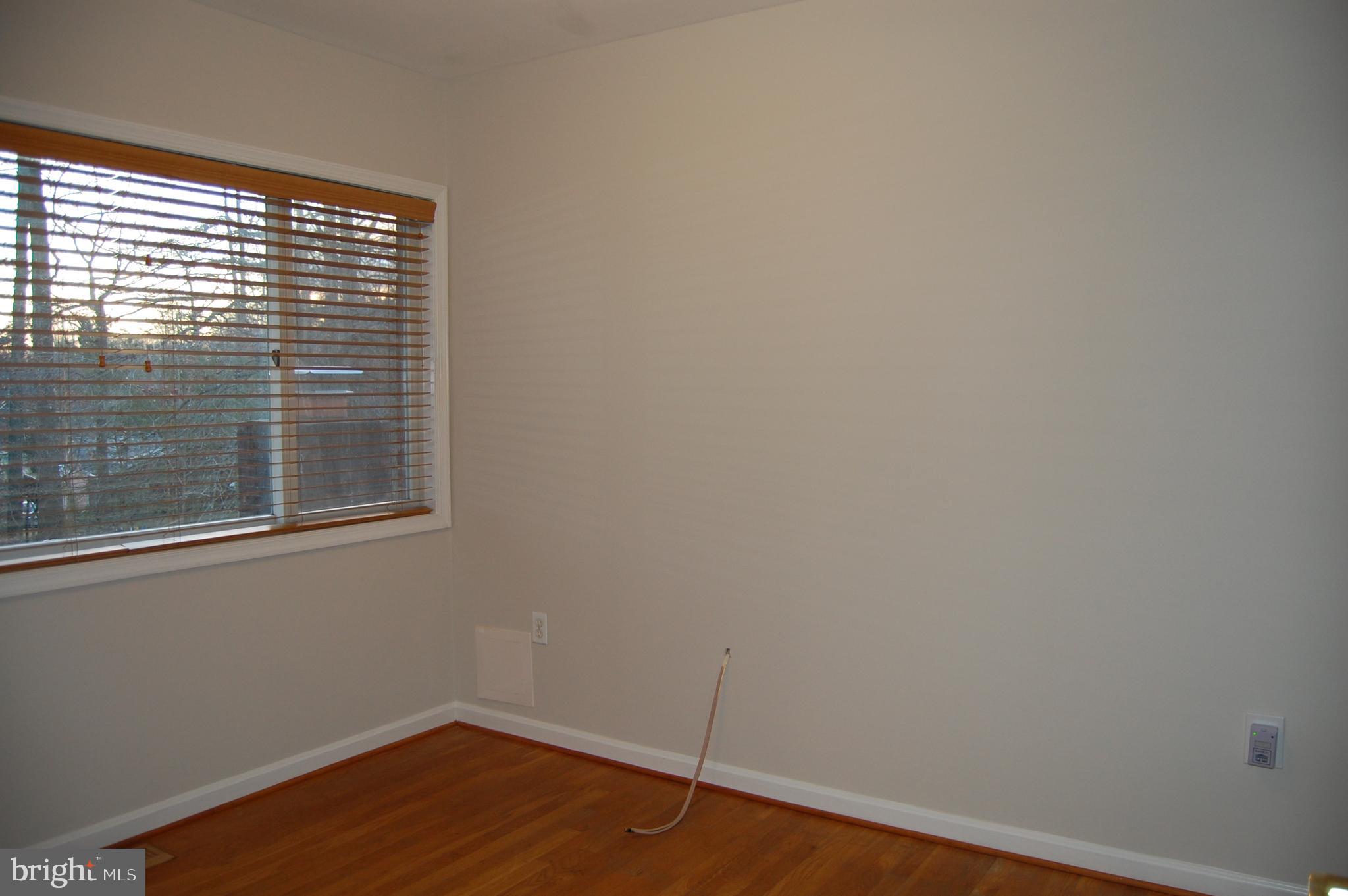 WEST SPRINGFIELD VILLAGE - Residential Lease