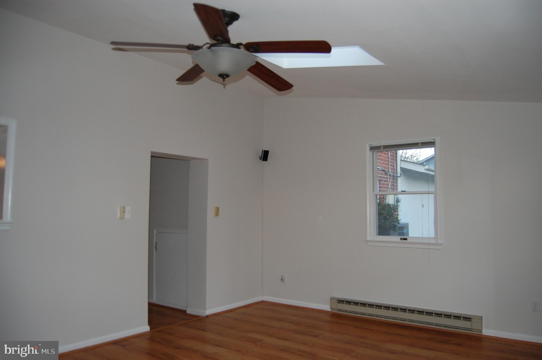 WEST SPRINGFIELD VILLAGE - Residential Lease