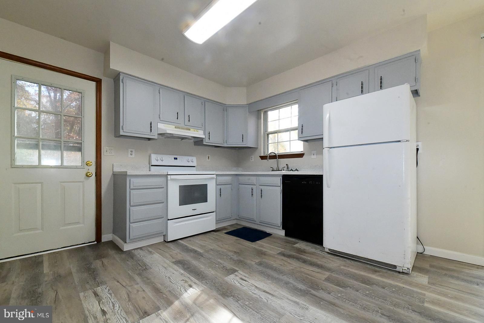 WHITE SANDS - Residential