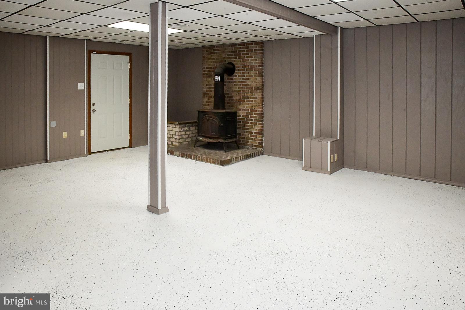 WHITE SANDS - Residential