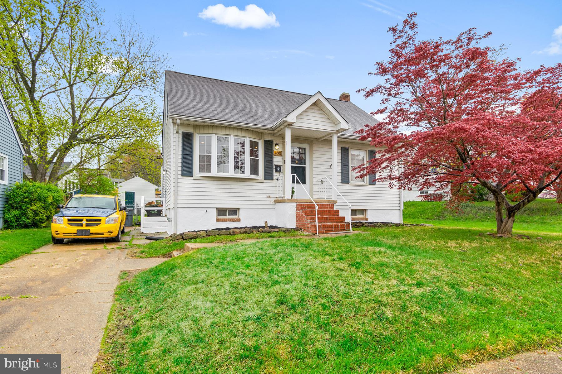 OAKLAND TERRACE - Residential