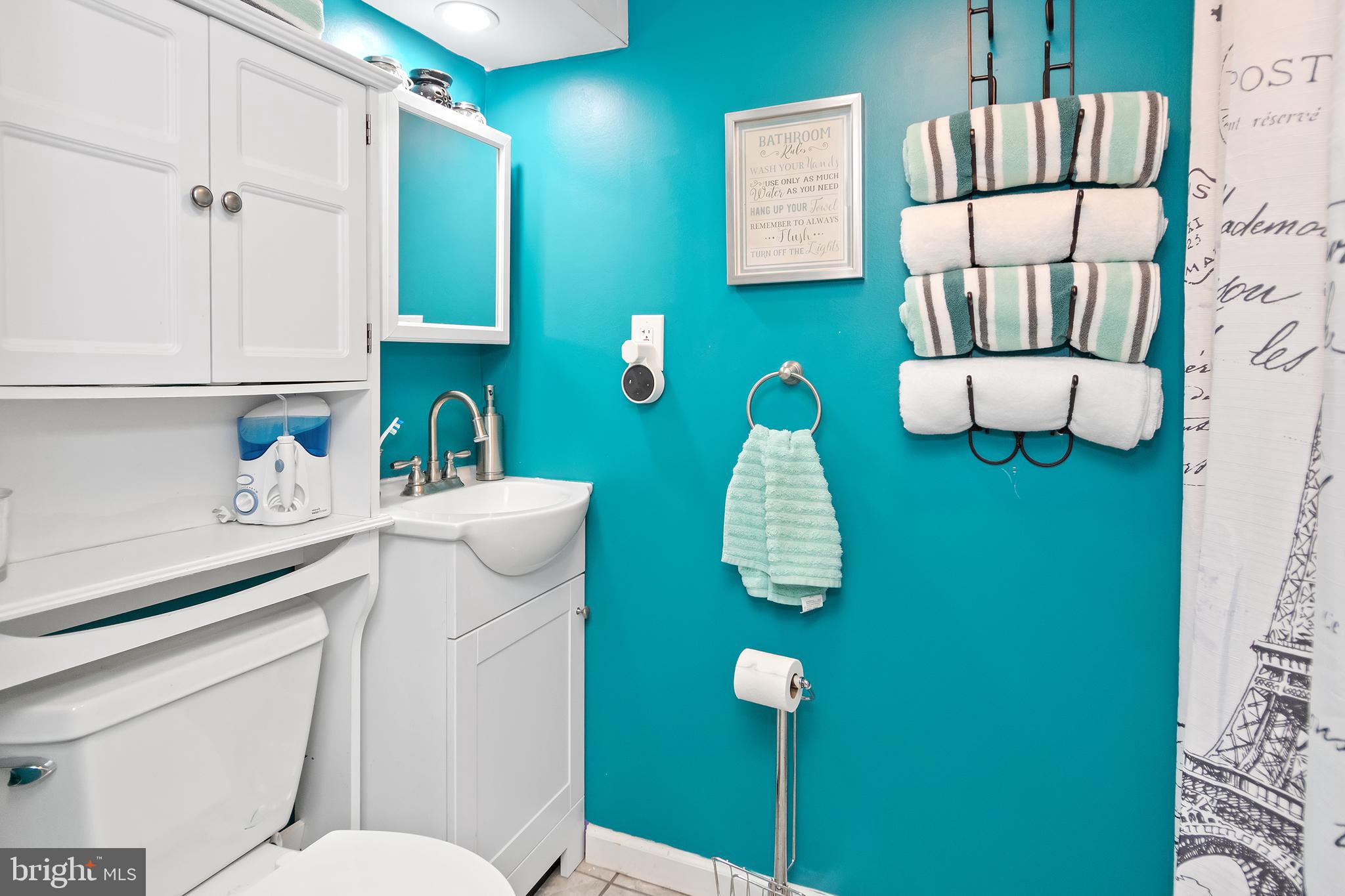 OAKLAND TERRACE - Residential