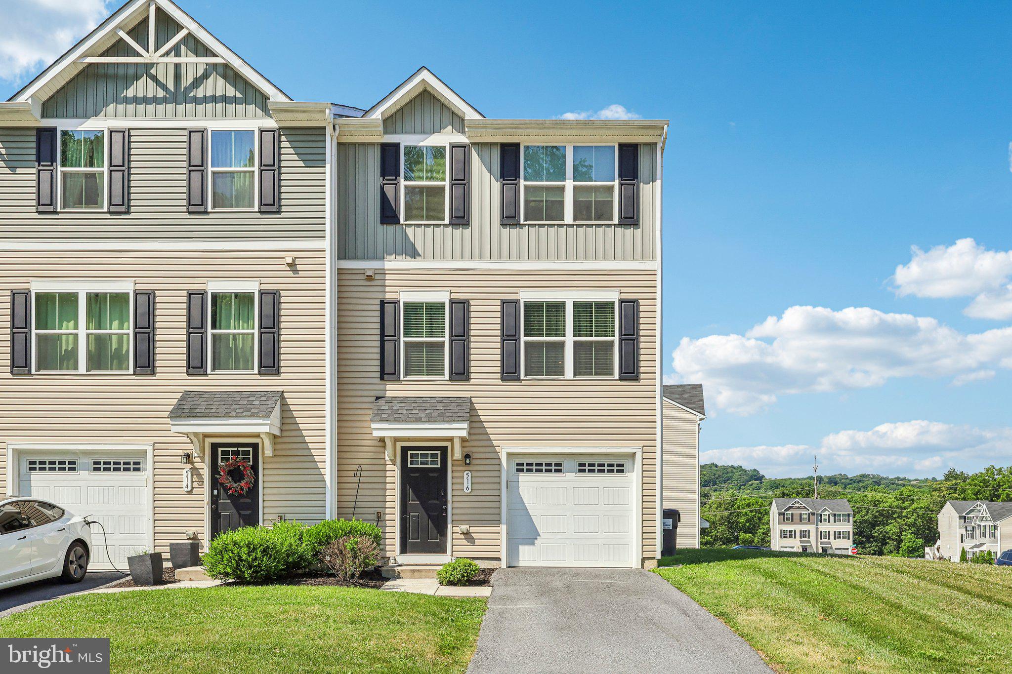 Built in 2020, this well-maintained 3-bedroom twin home features an open main-level layout with a convenient half bath, perfect for everyday living and entertaining. The top floor offers a spacious primary bedroom suite, two additional bedrooms, and a second full bathroom. There's also the option to add a rear deck for additional outdoor enjoyment.