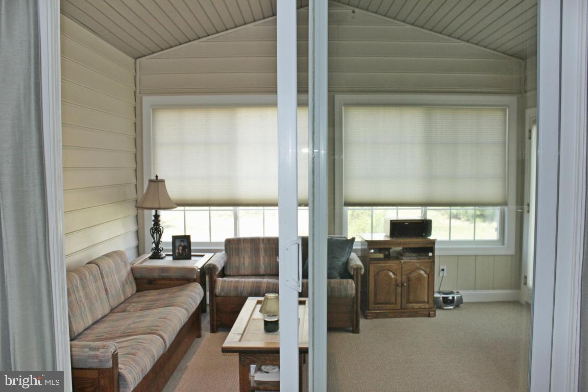 SUMMIT POINTE AT ELM TREE - Residential