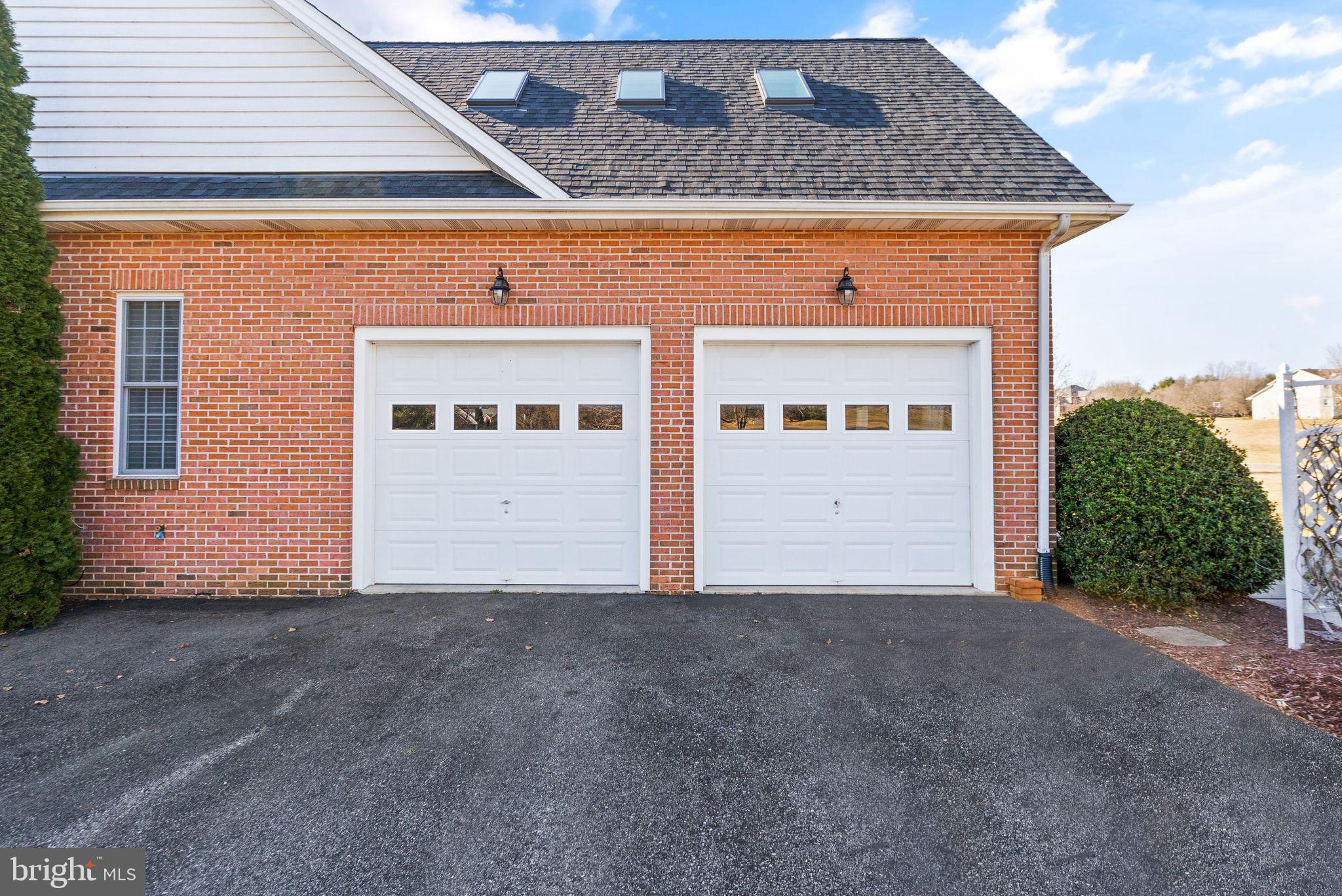 MILLDALE VALLEY ESTATES - Residential