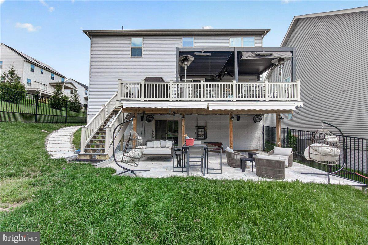 LAKE LINGANORE - Residential