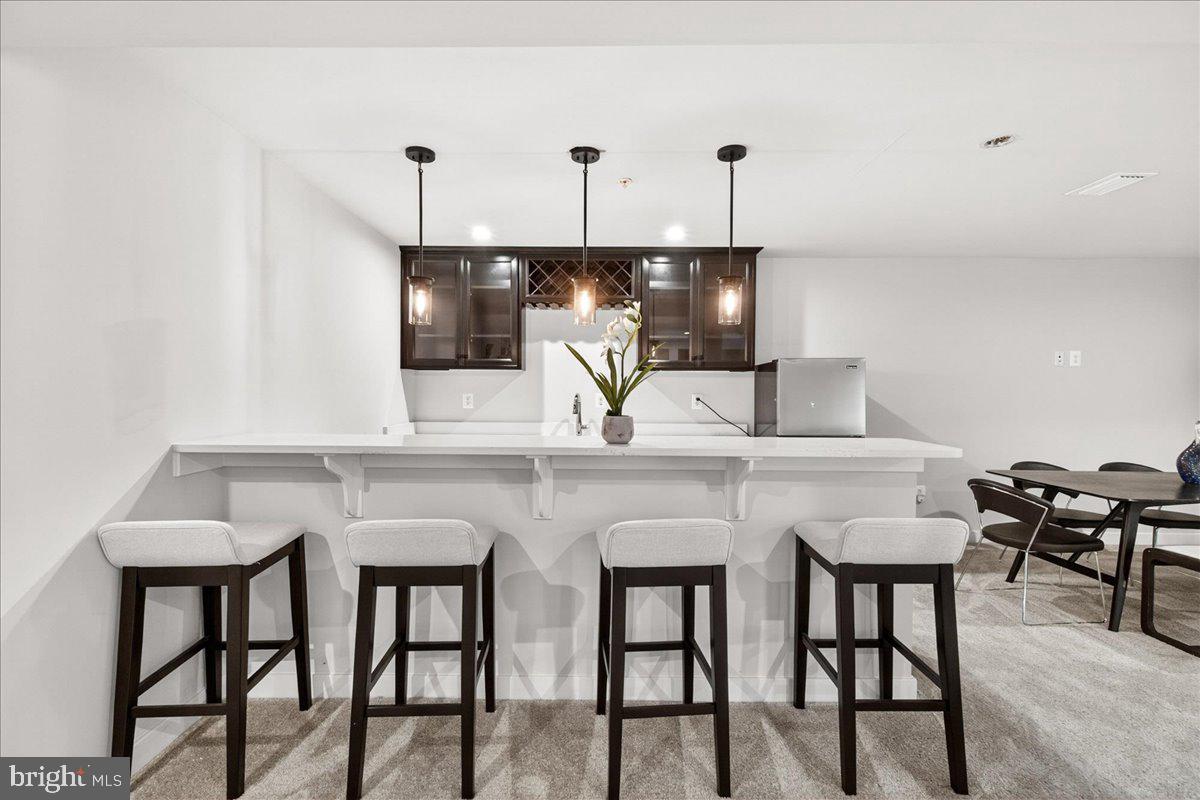 LAKE LINGANORE - Residential