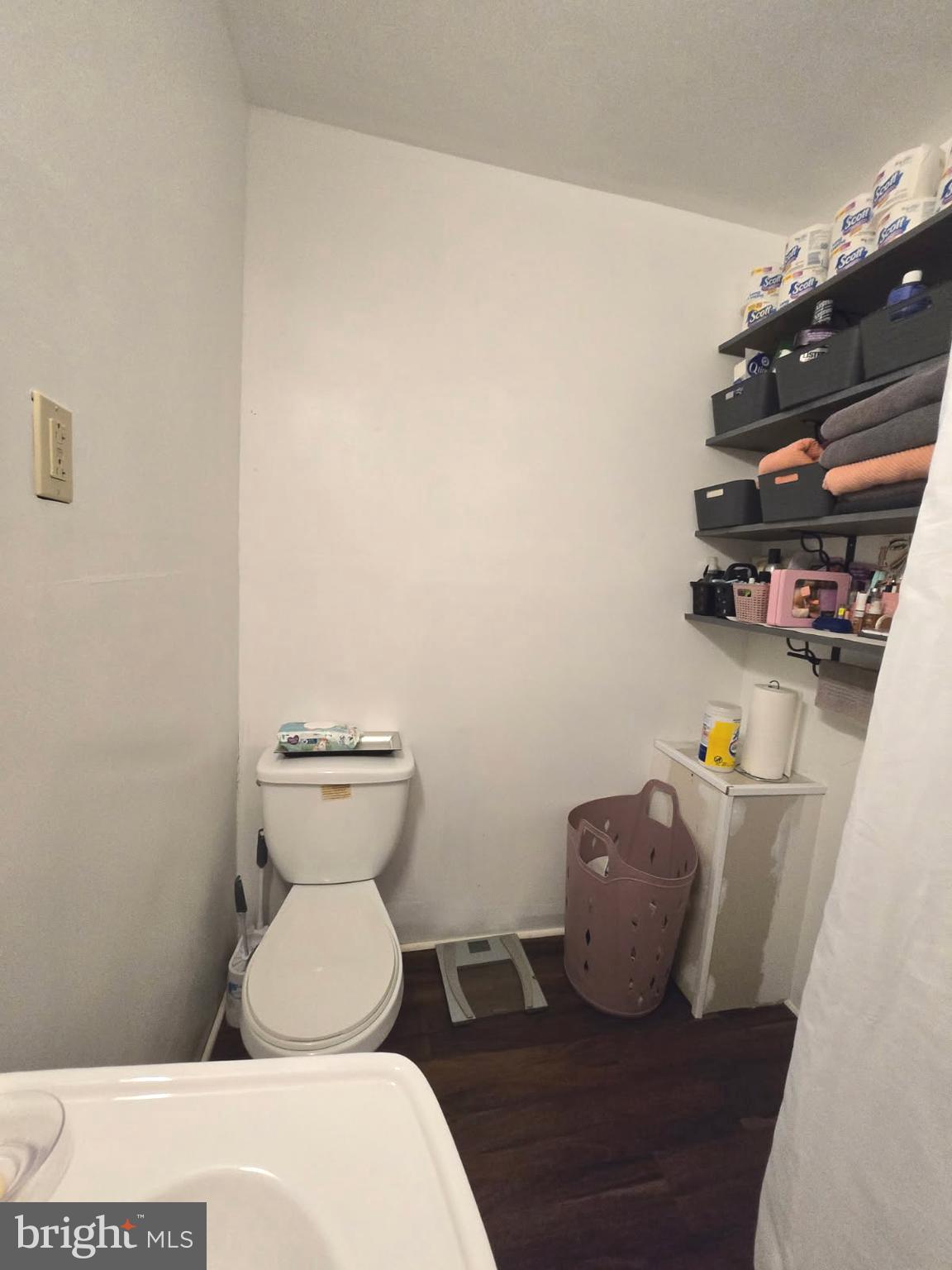 WEST PHILADELPHIA - Residential
