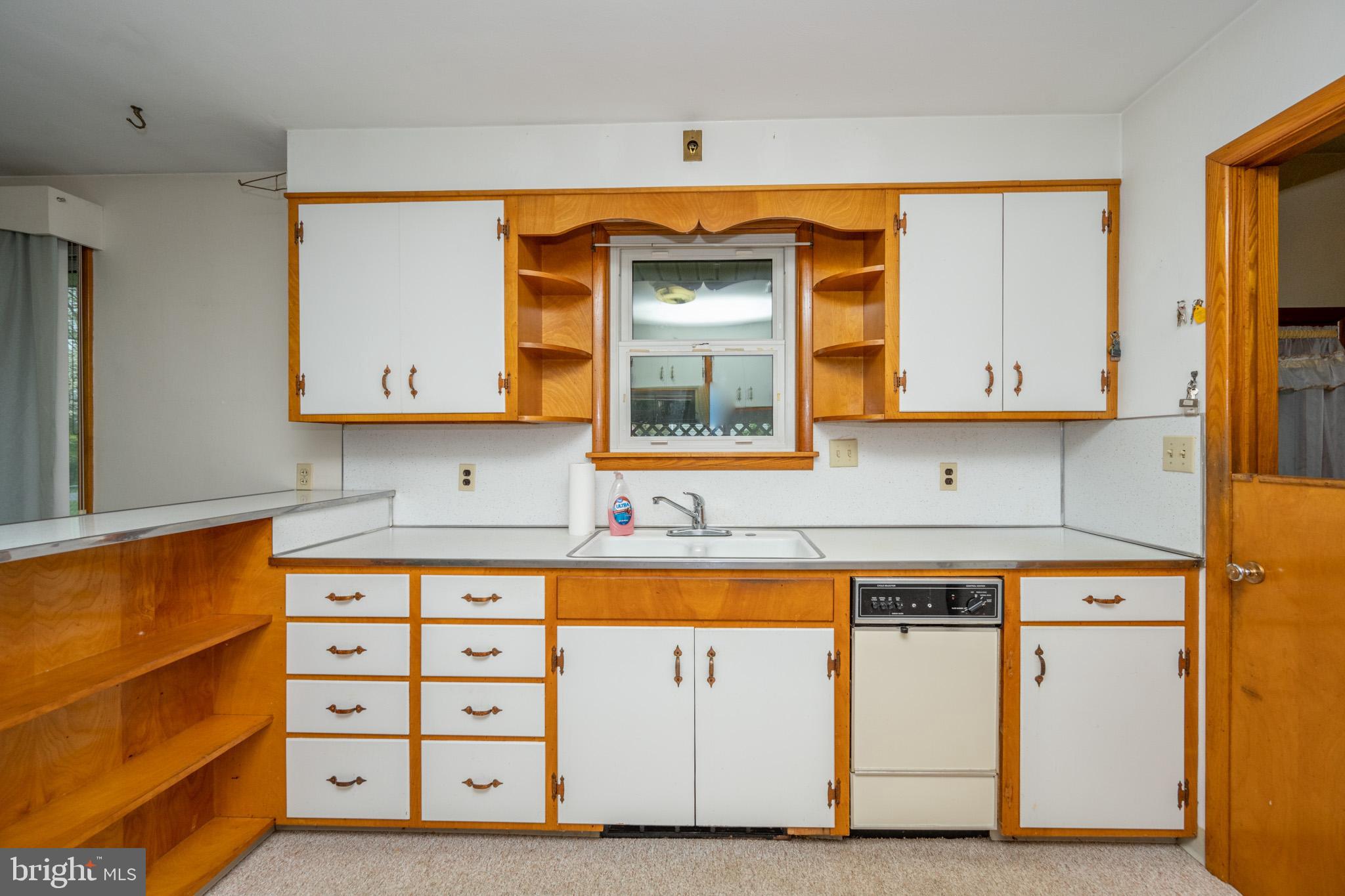 MOUNTAIN LAKE PARK - Residential