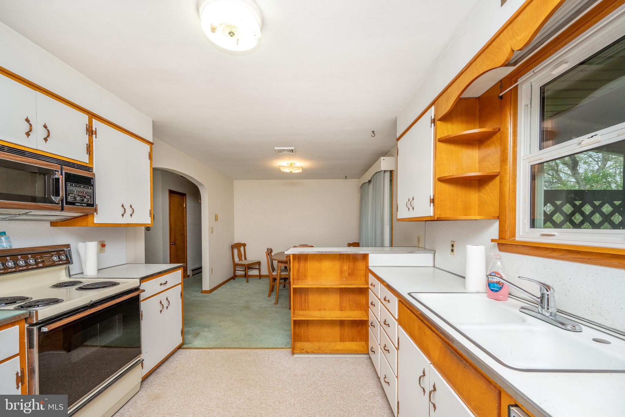 MOUNTAIN LAKE PARK - Residential