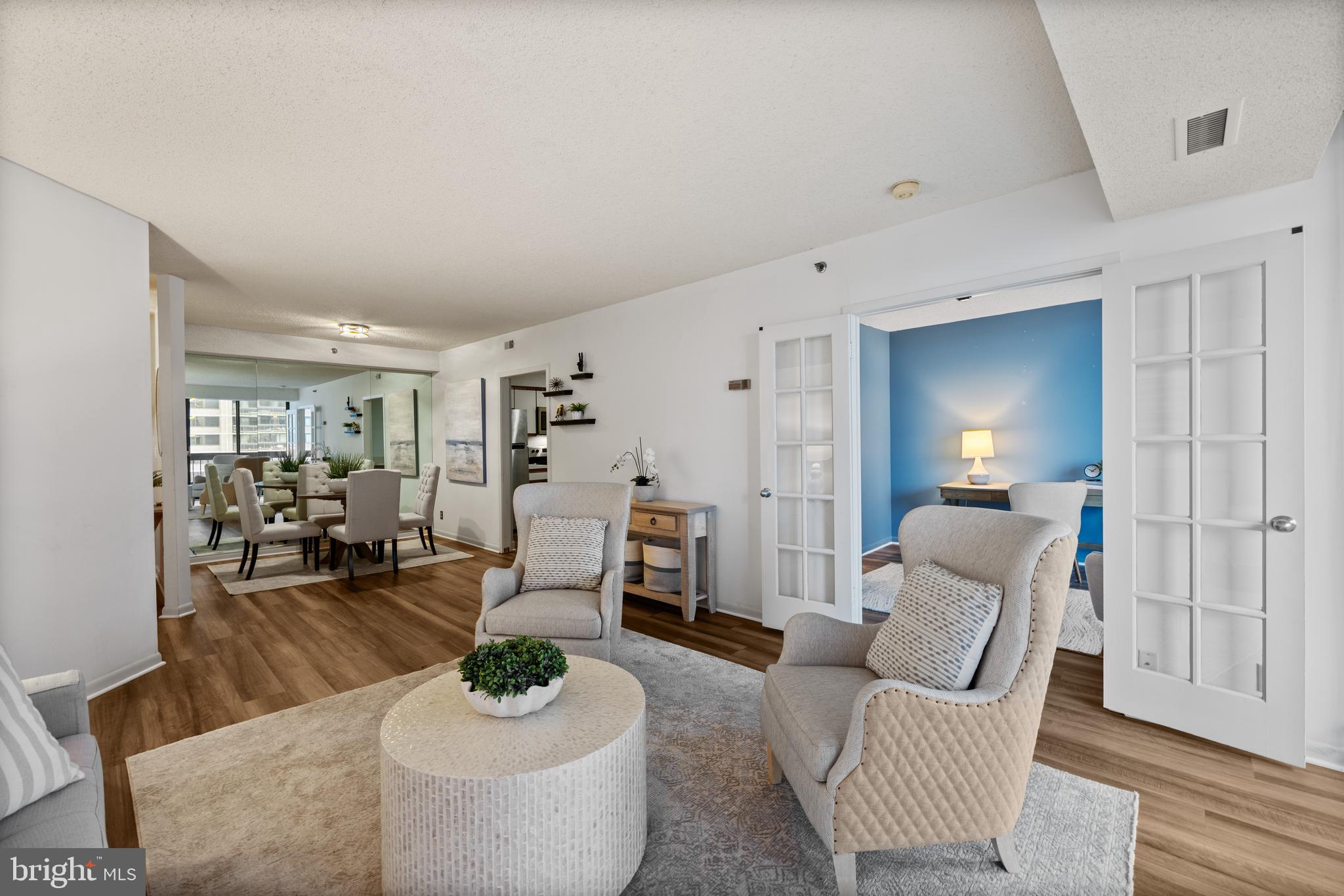 SKYLINE SQUARE CONDO - Residential