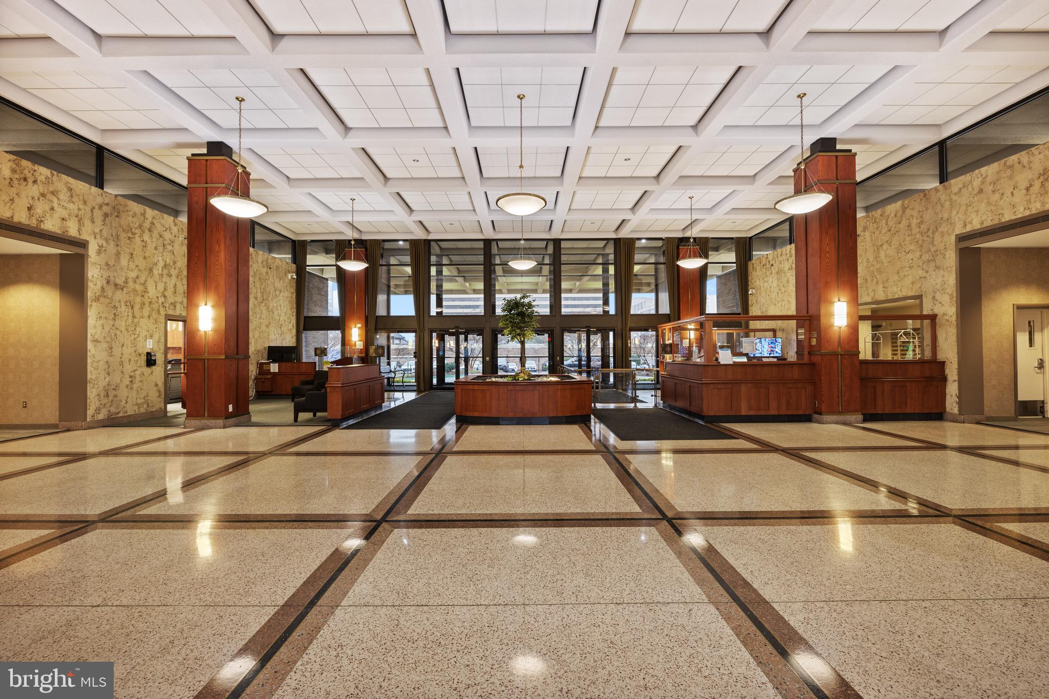 SKYLINE SQUARE CONDO - Residential