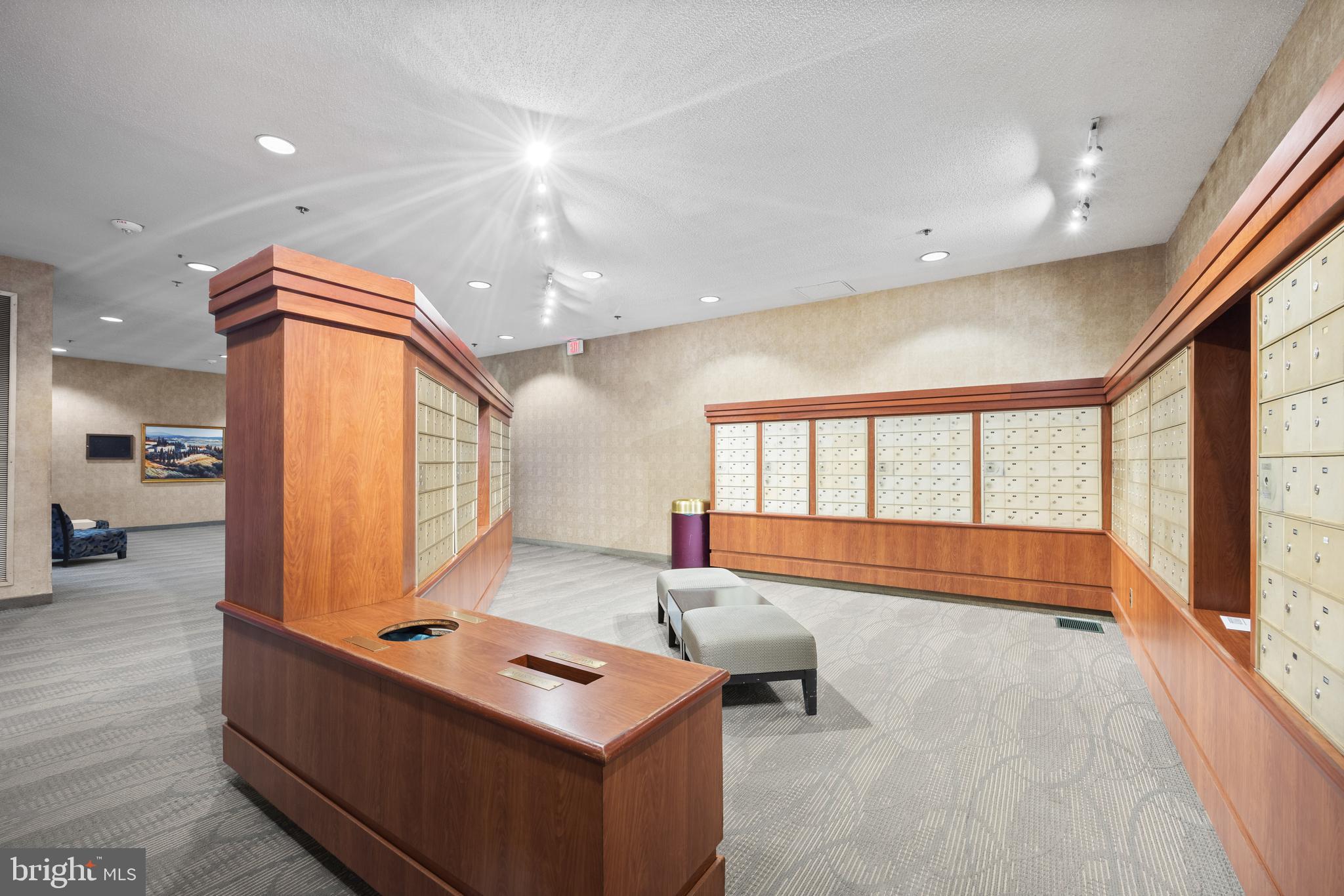 SKYLINE SQUARE CONDO - Residential