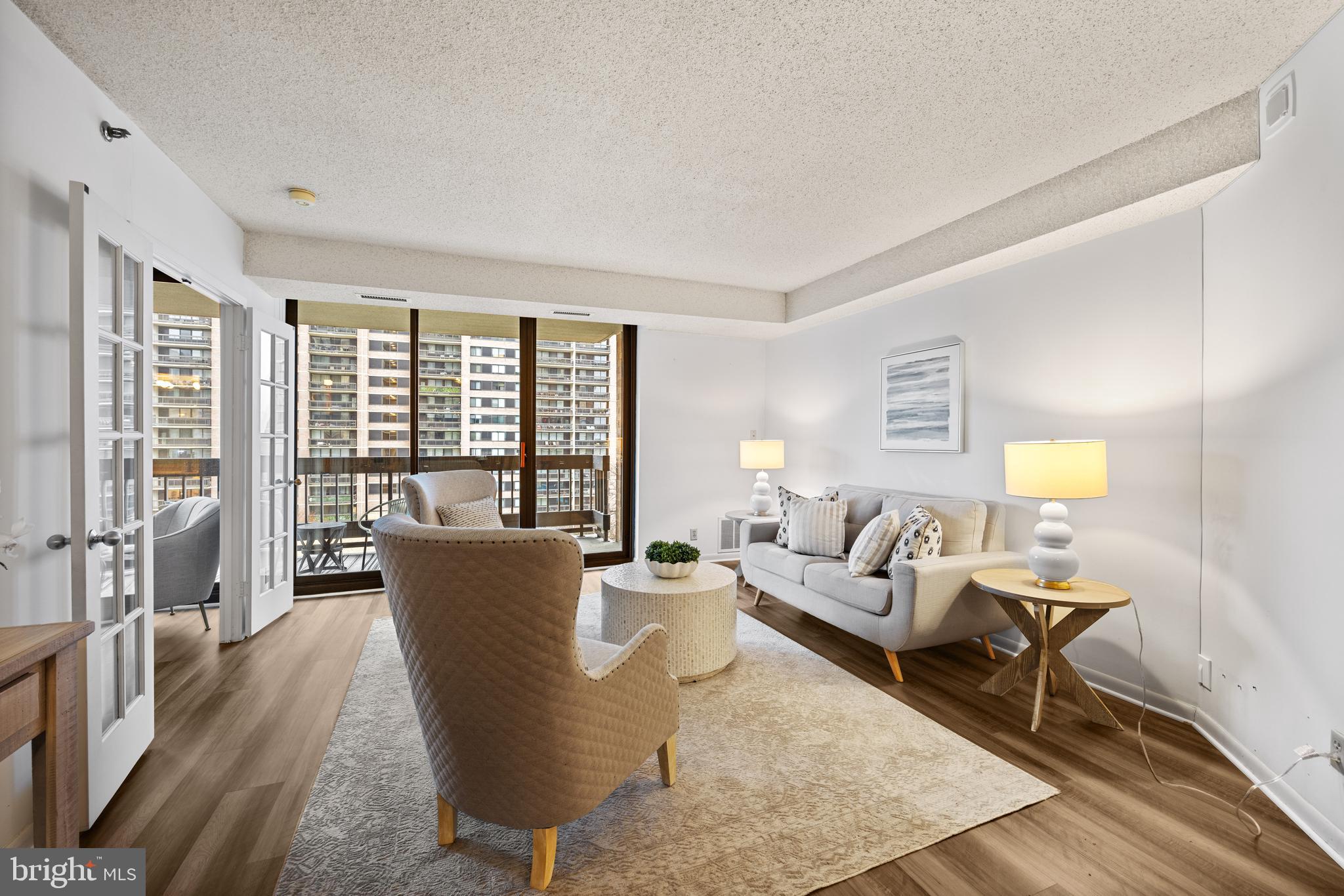 SKYLINE SQUARE CONDO - Residential