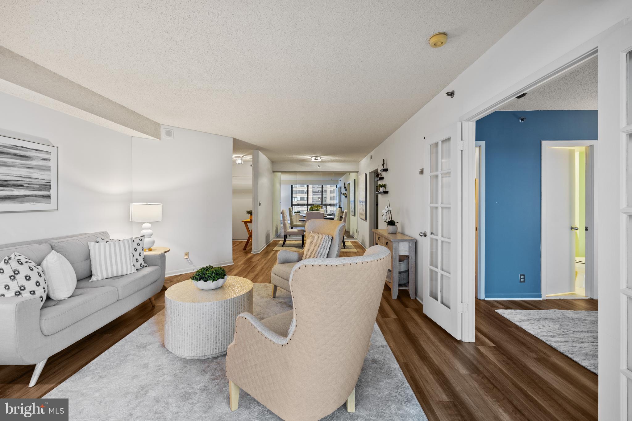 SKYLINE SQUARE CONDO - Residential