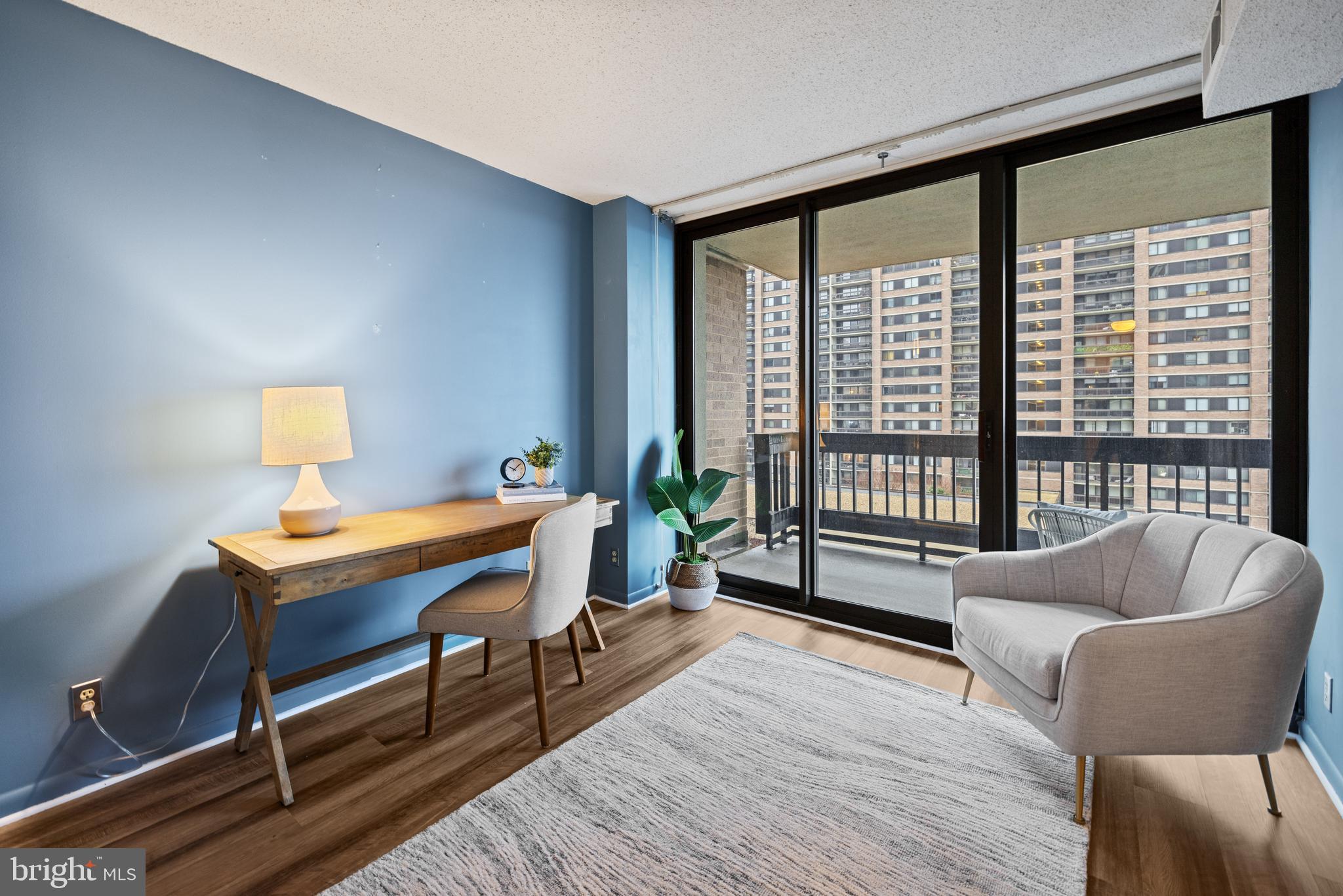 SKYLINE SQUARE CONDO - Residential