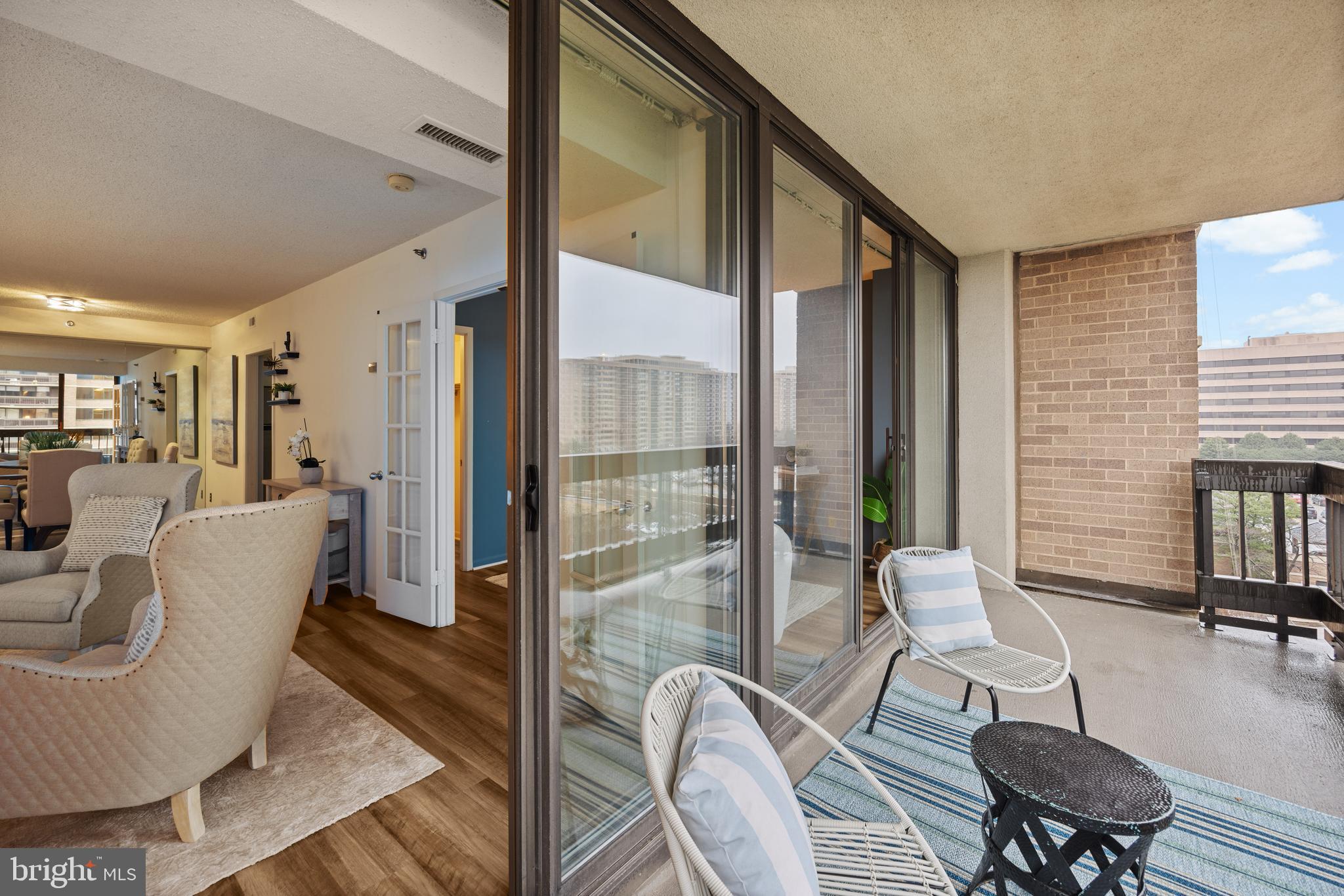 SKYLINE SQUARE CONDO - Residential