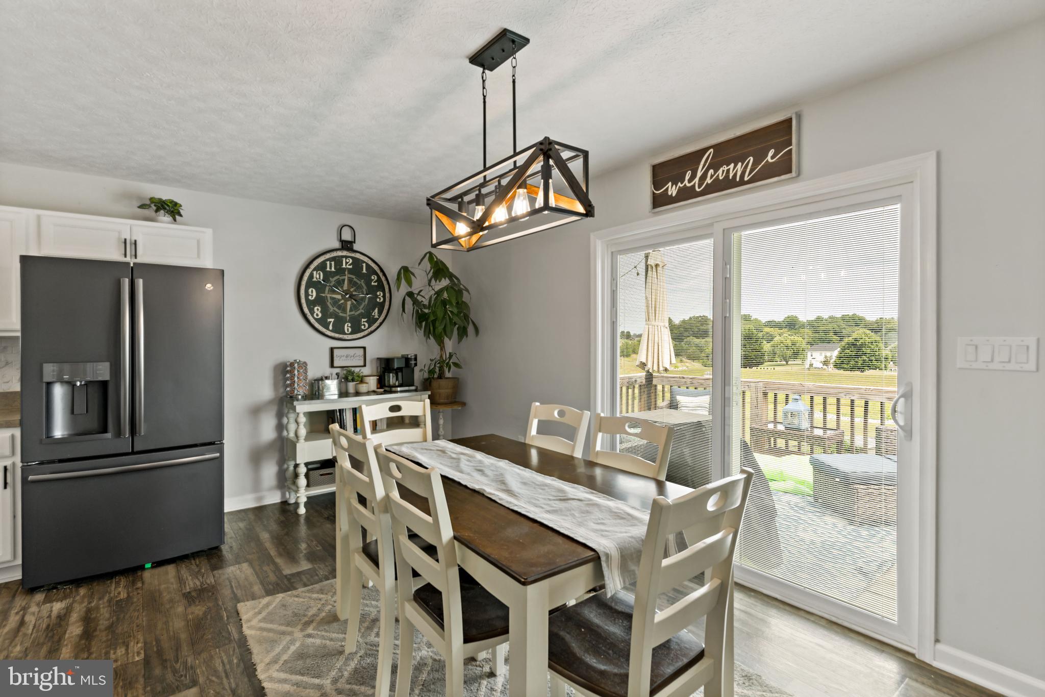 PEBBLE RIDGE - Residential