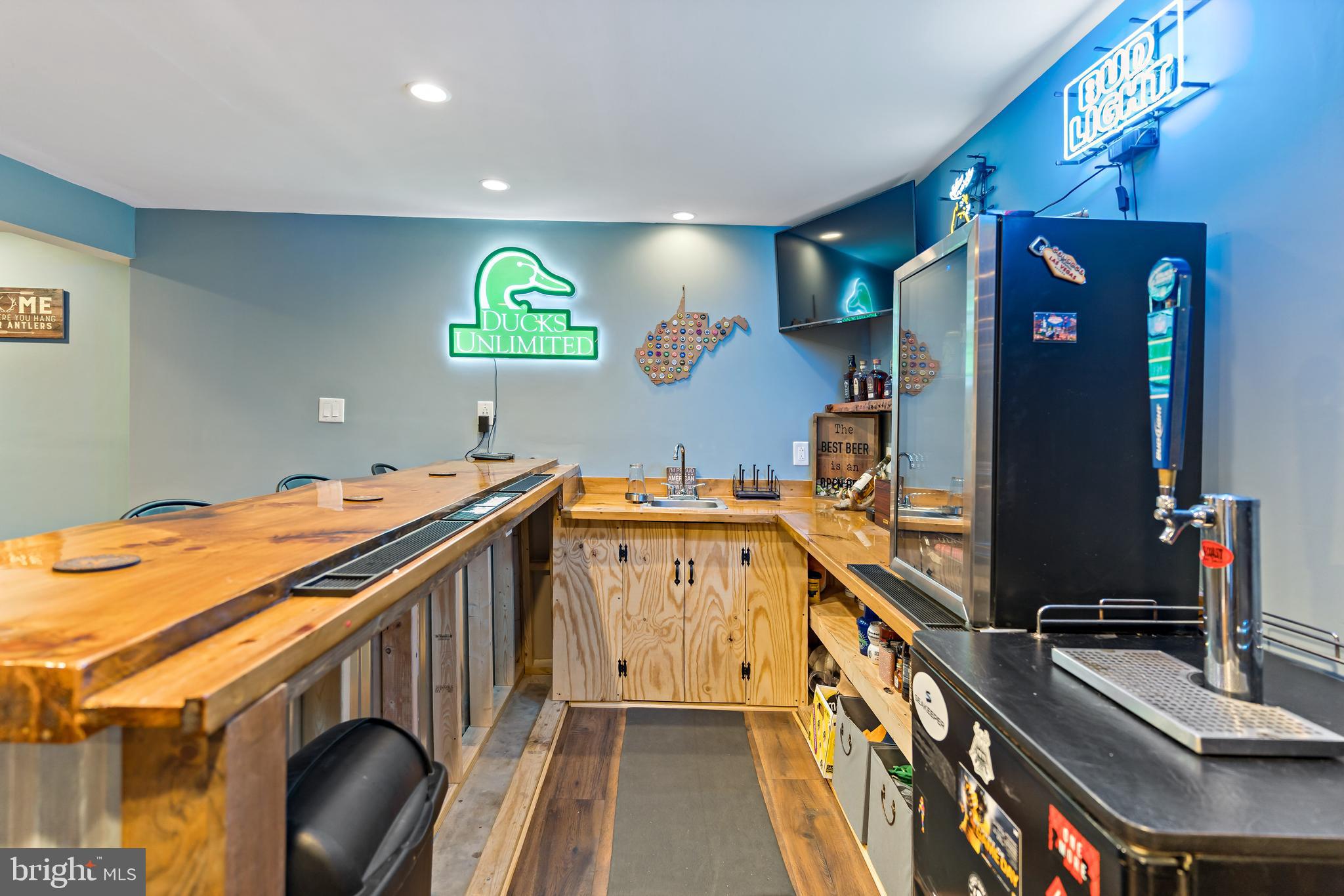 PEBBLE RIDGE - Residential