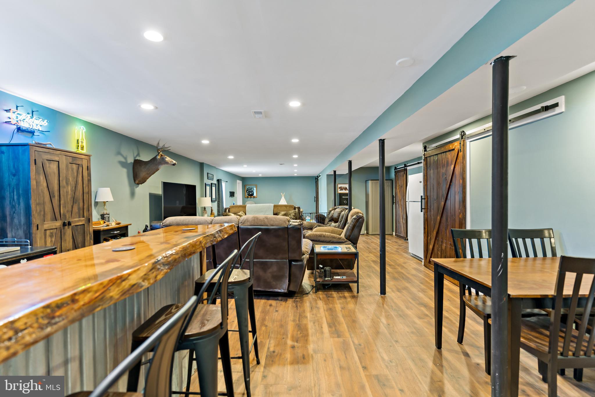 PEBBLE RIDGE - Residential