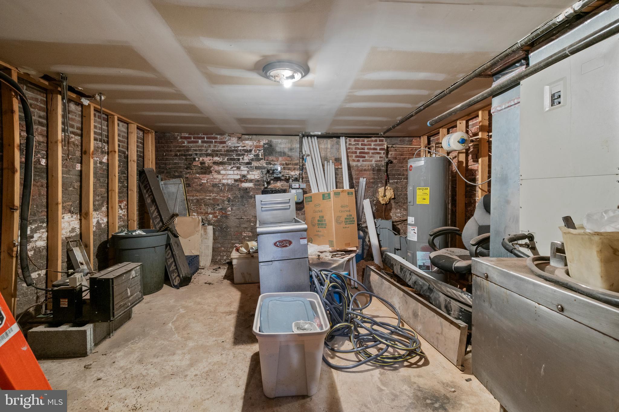 PATTERSON PARK - Commercial Sale