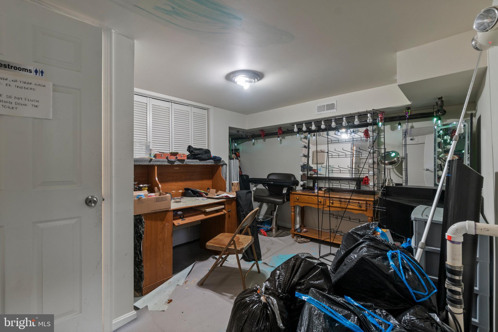 PATTERSON PARK - Commercial Sale