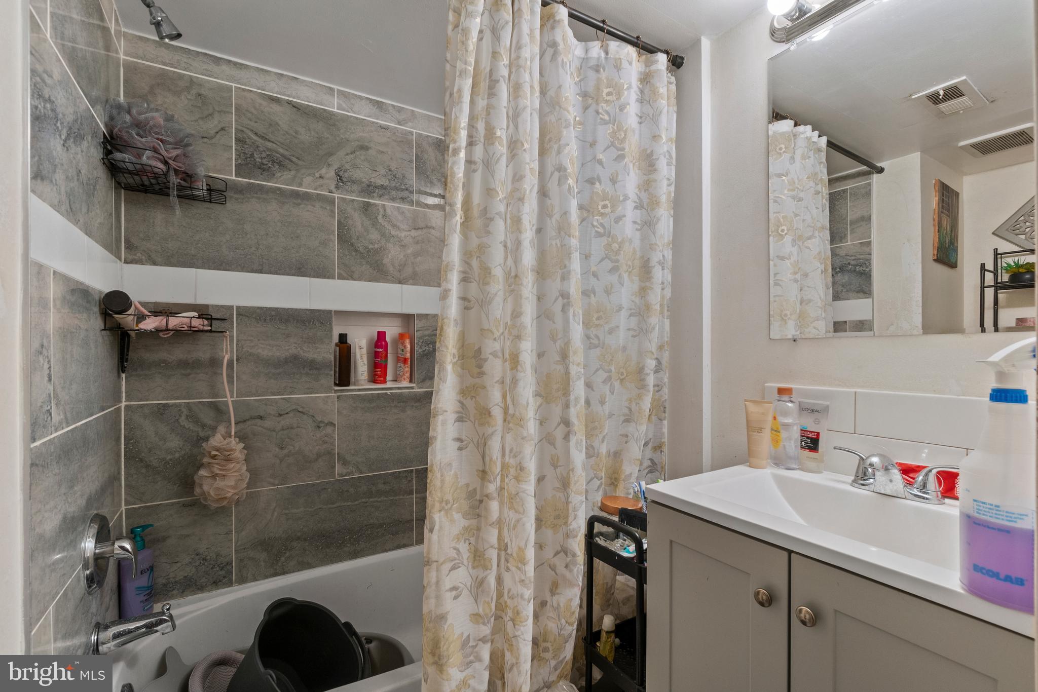 PATTERSON PARK - Commercial Sale