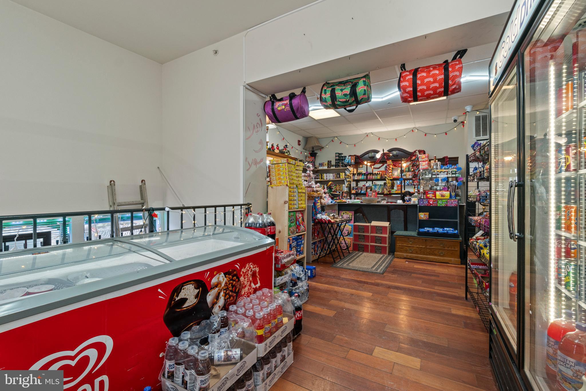 PATTERSON PARK - Commercial Sale