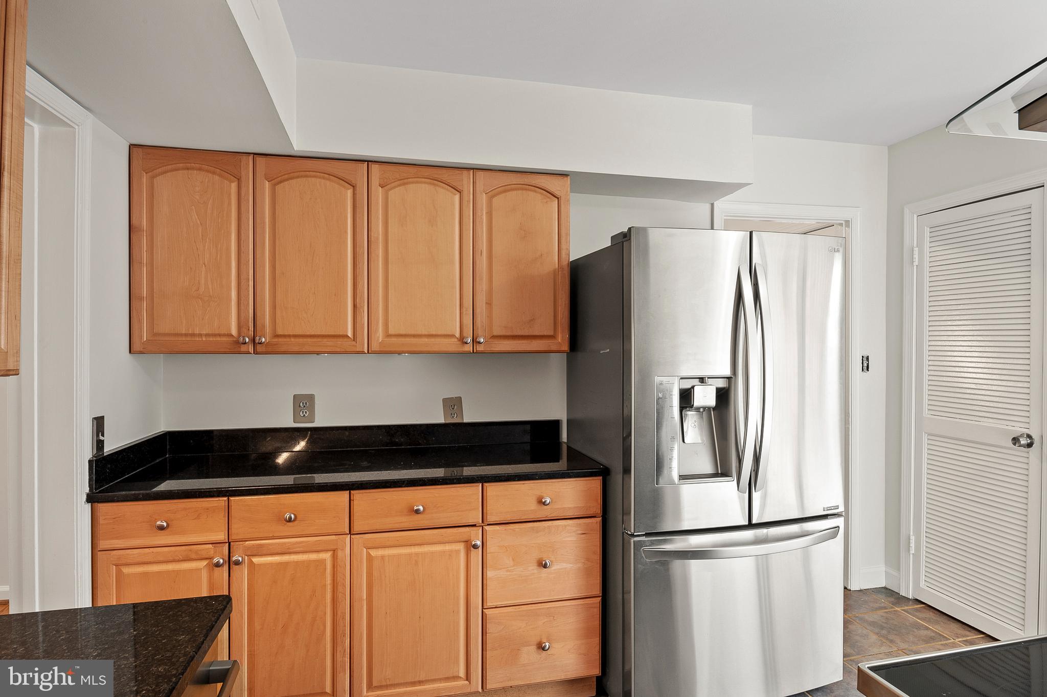 VANTAGE POINT - Residential