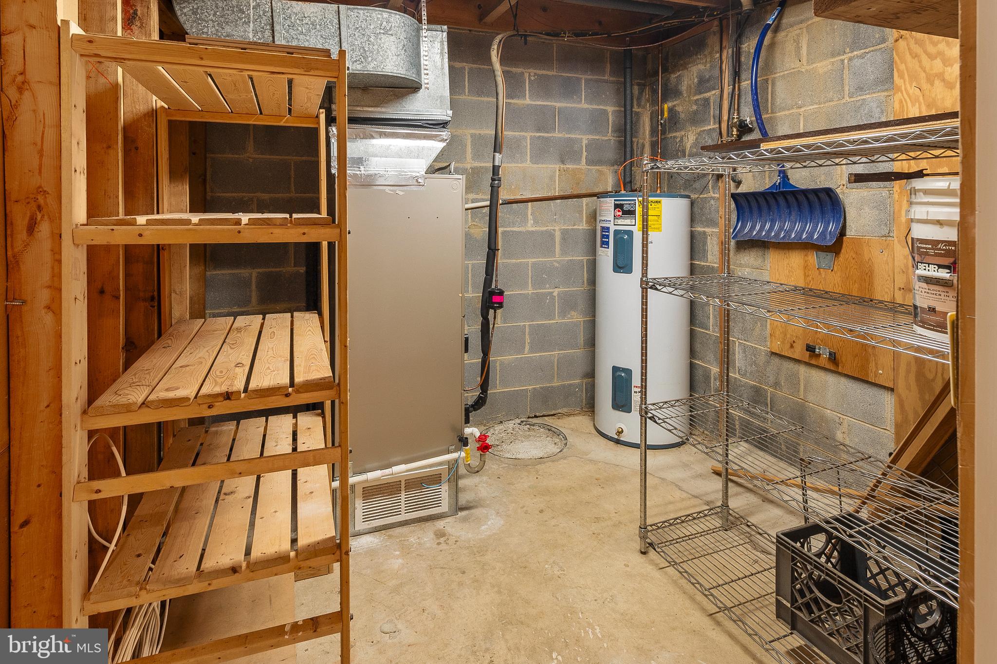 VANTAGE POINT - Residential