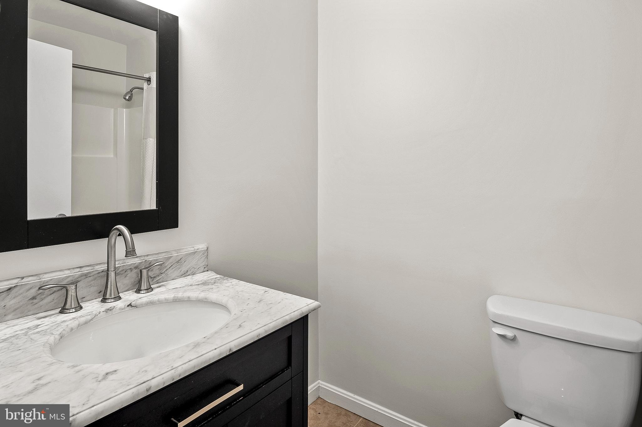 VANTAGE POINT - Residential