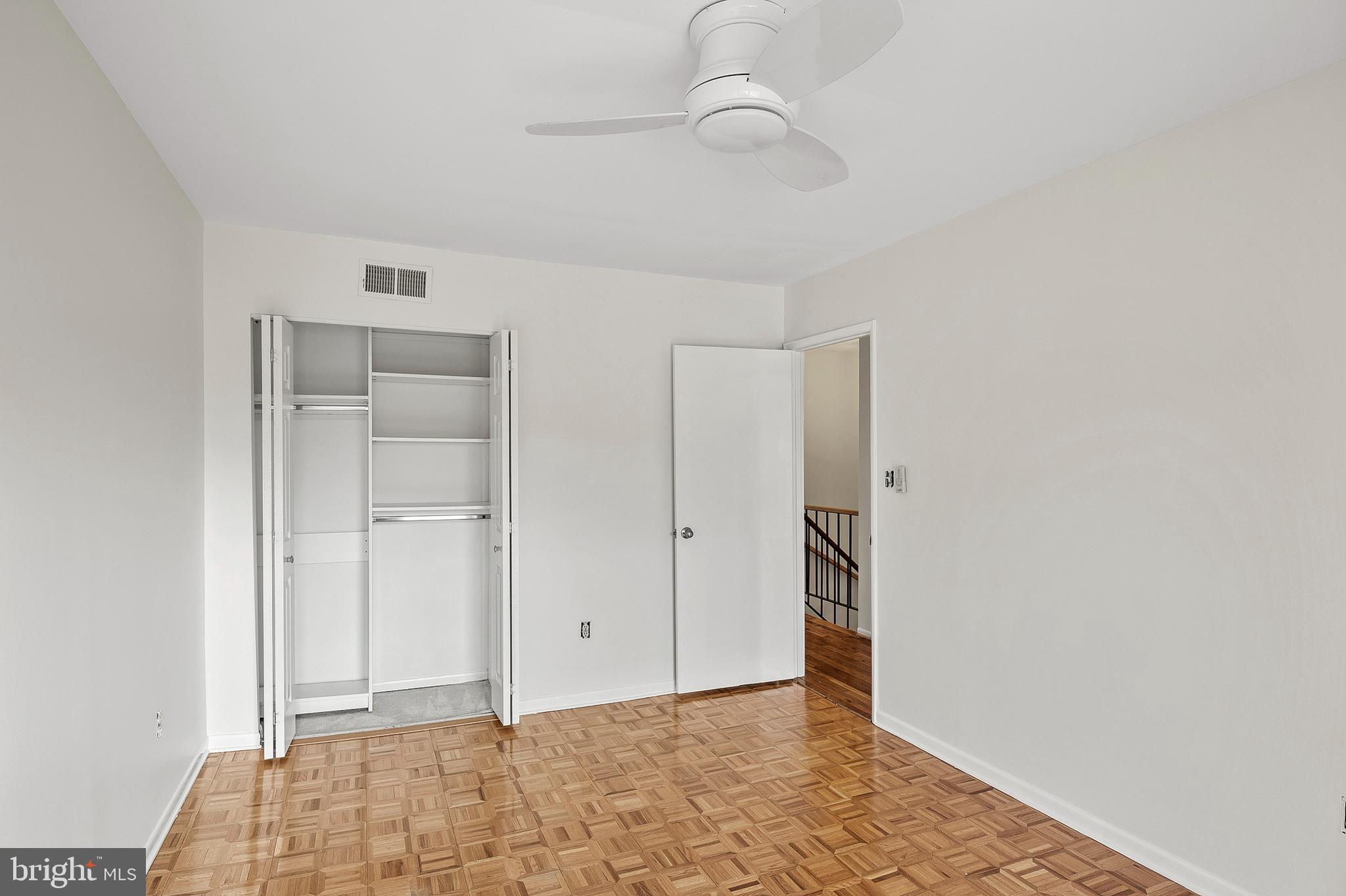 VANTAGE POINT - Residential