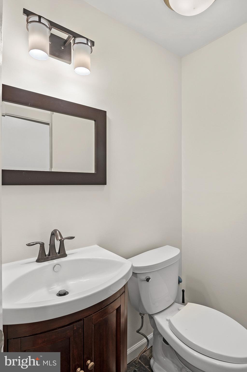 VANTAGE POINT - Residential