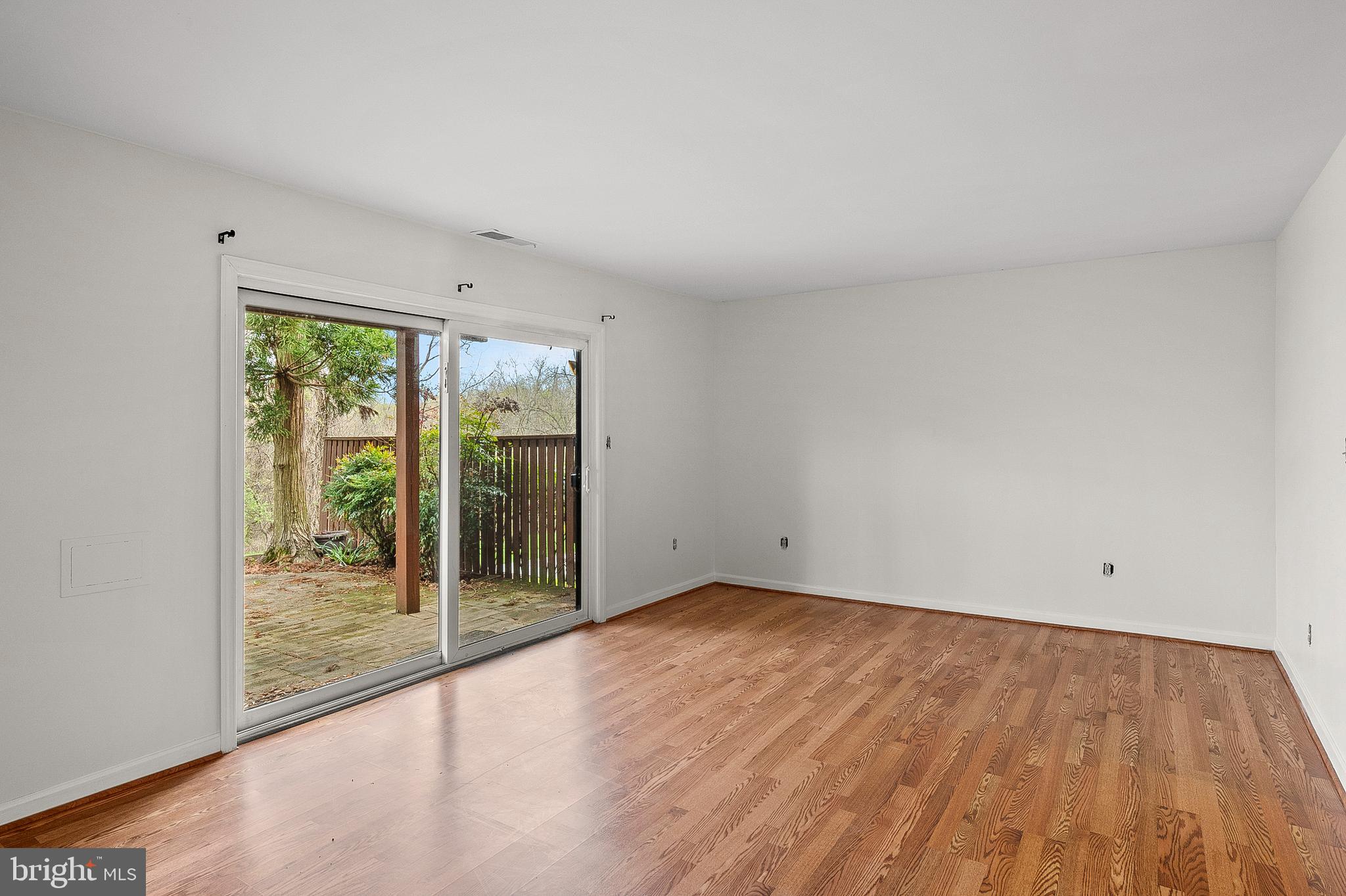 VANTAGE POINT - Residential