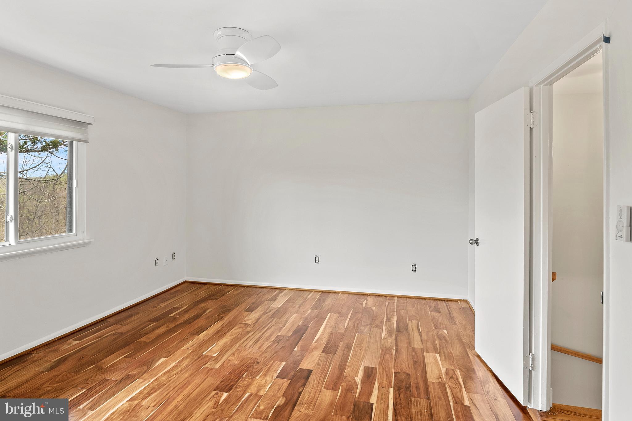 VANTAGE POINT - Residential