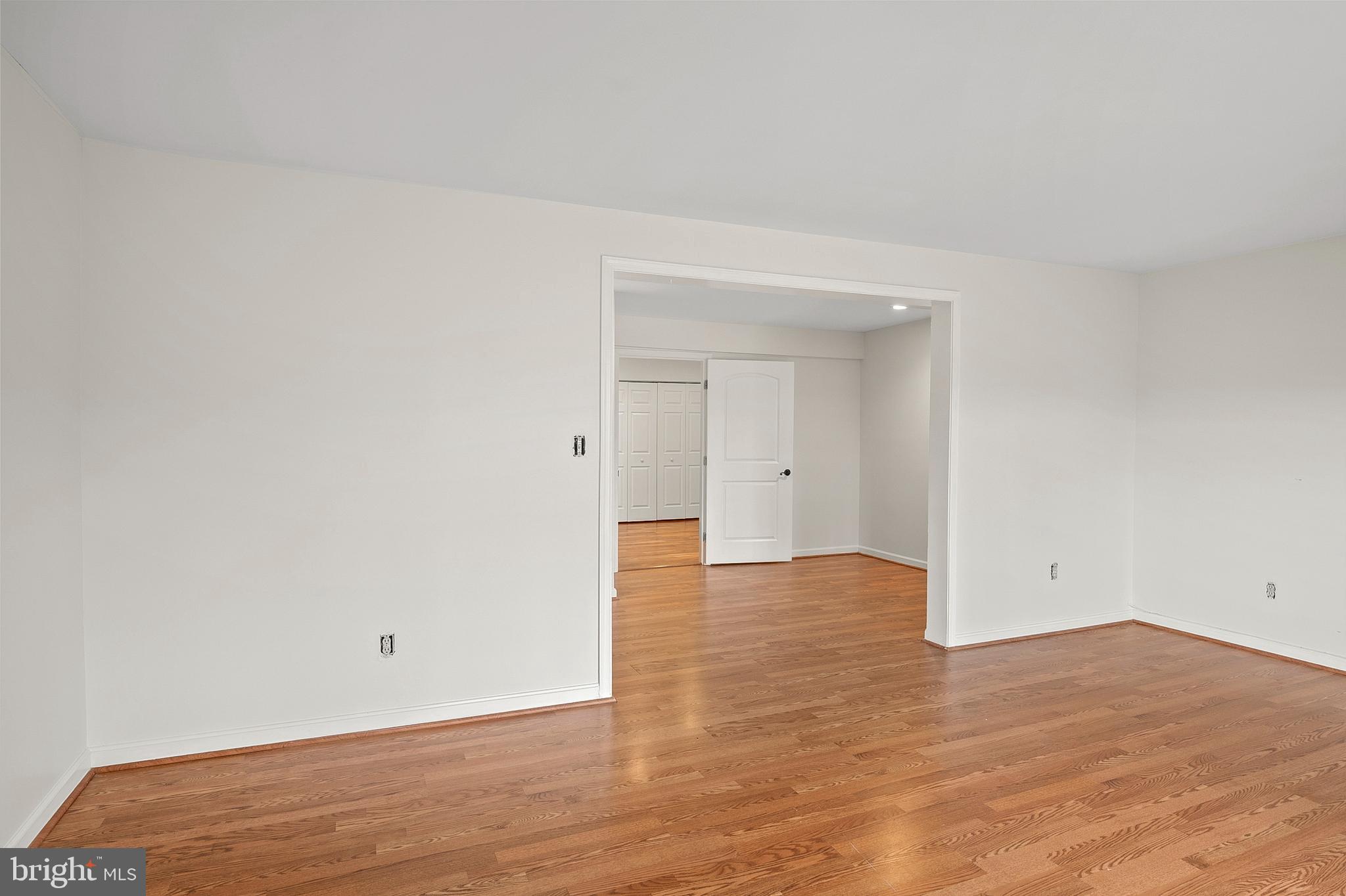 VANTAGE POINT - Residential