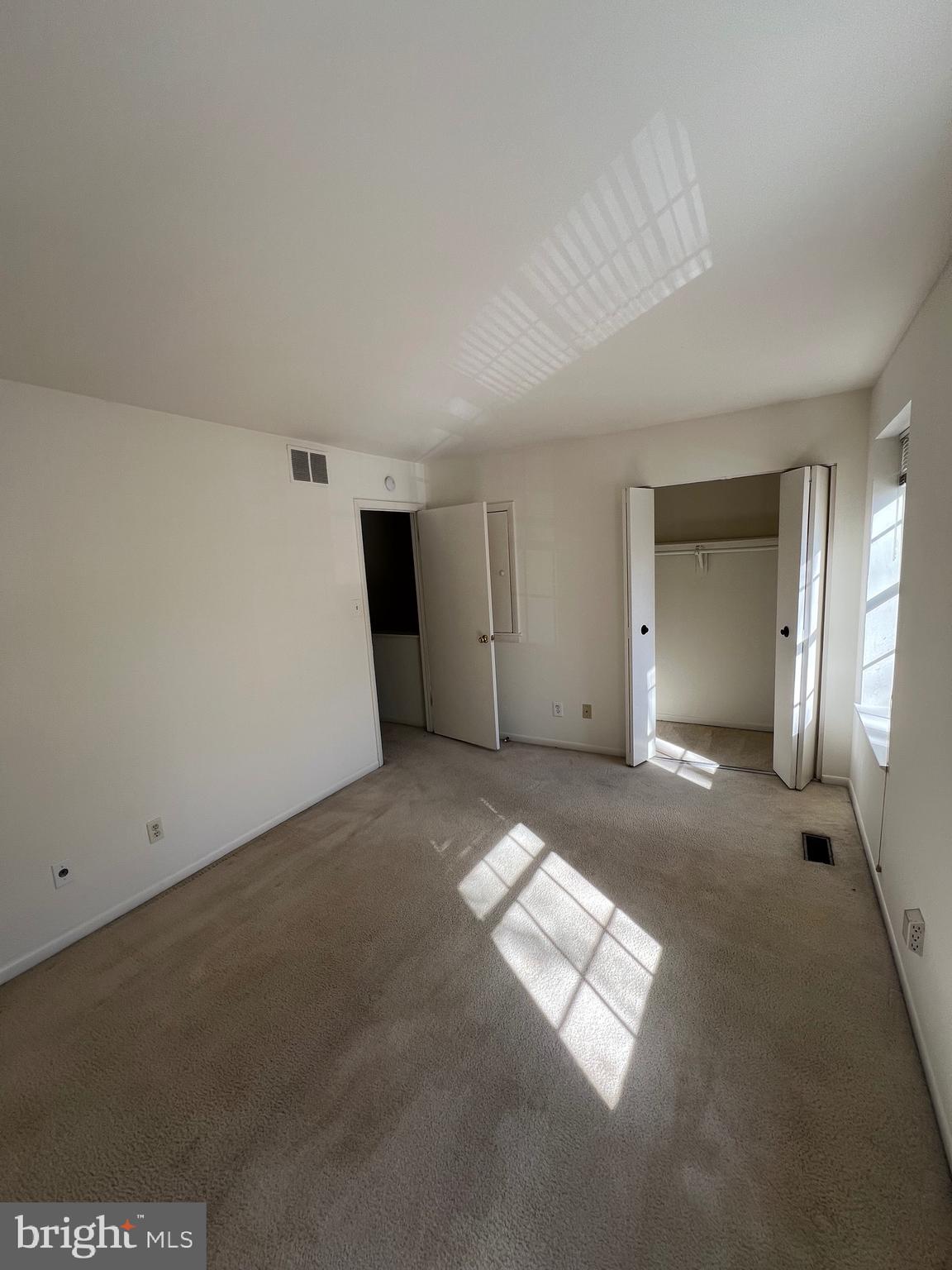 VILLAGE OF LONG REACH - Residential Lease