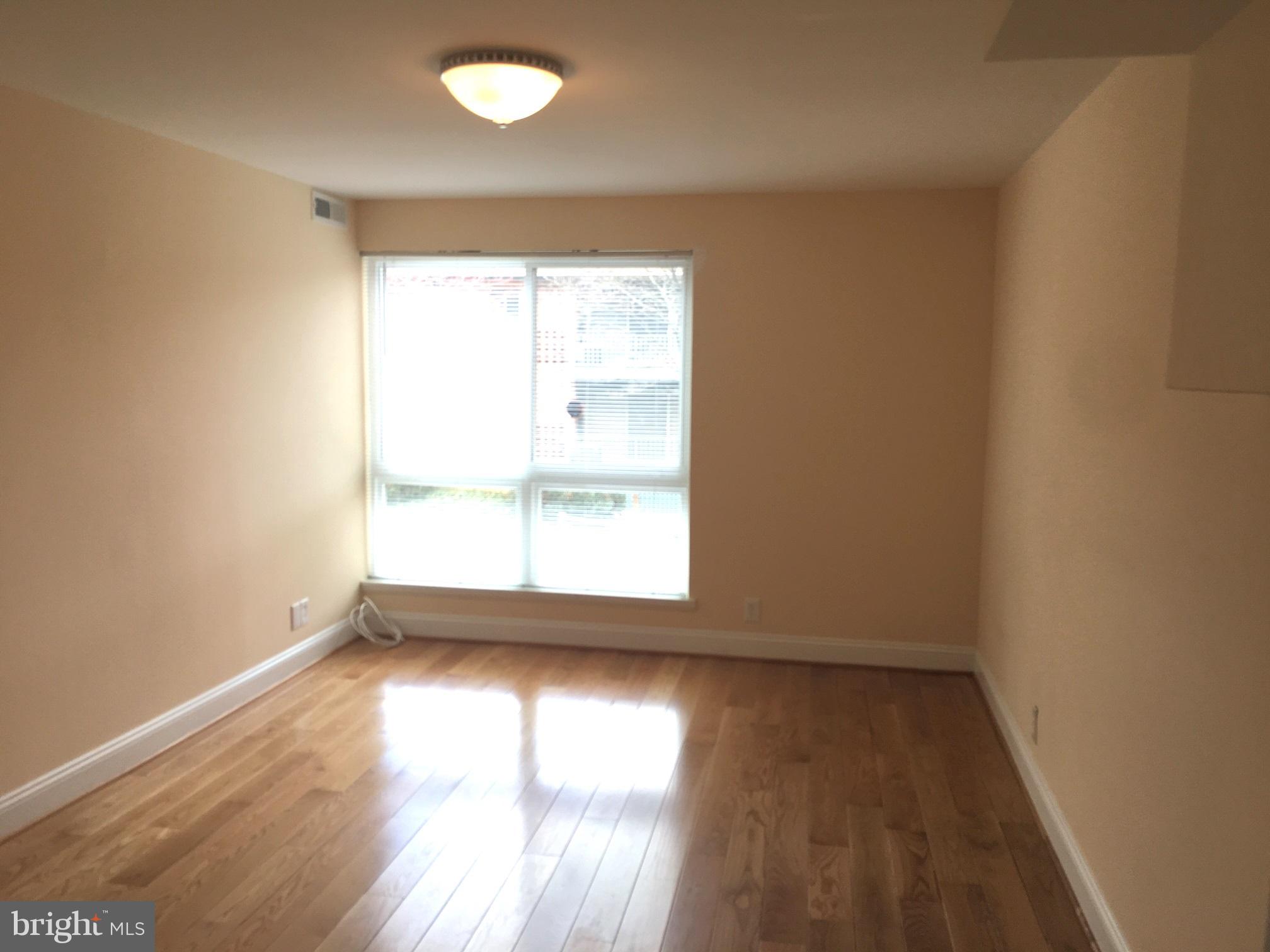 WESTBRIAR - Residential Lease