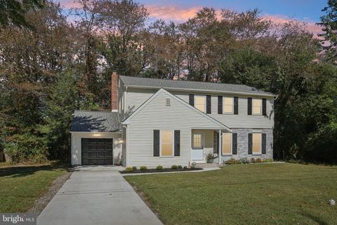 37 OSAGE TRL MEDFORD LAKES NJ 08055