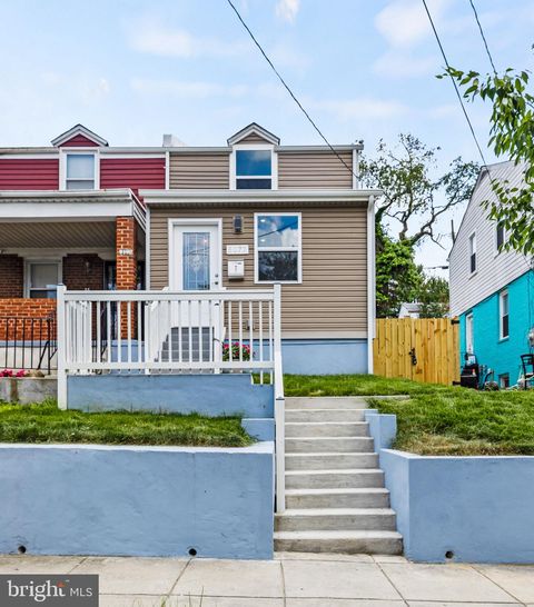 A home in WASHINGTON