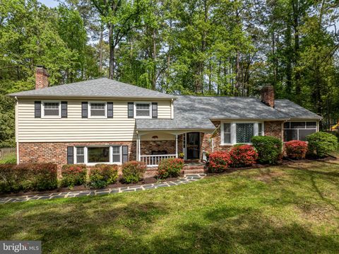 Homes For Sale - 905 Penola Drive<br/> Henrico County, HENRICO, VA 23229