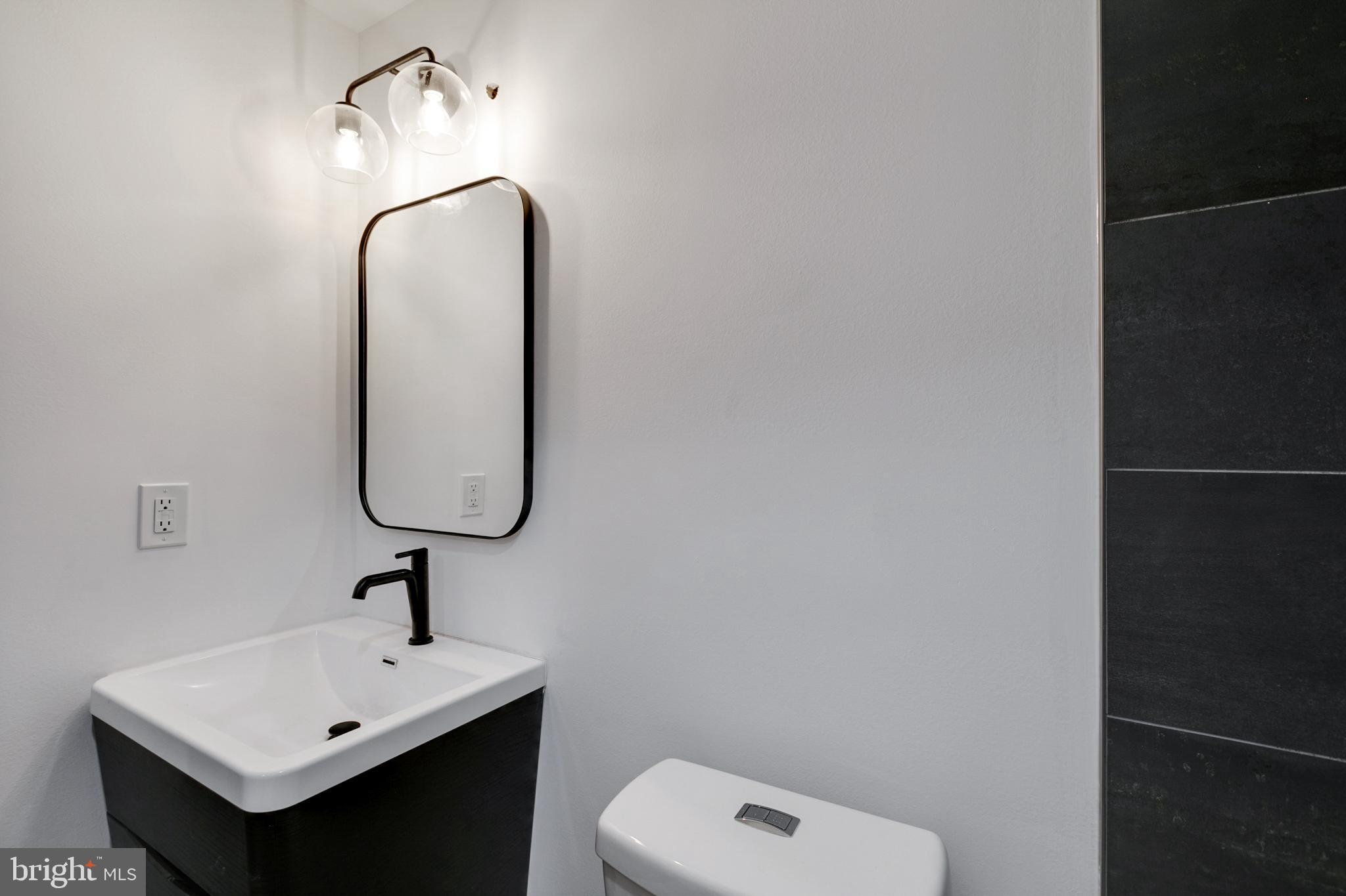 NORTHERN LIBERTIES - Residential Lease