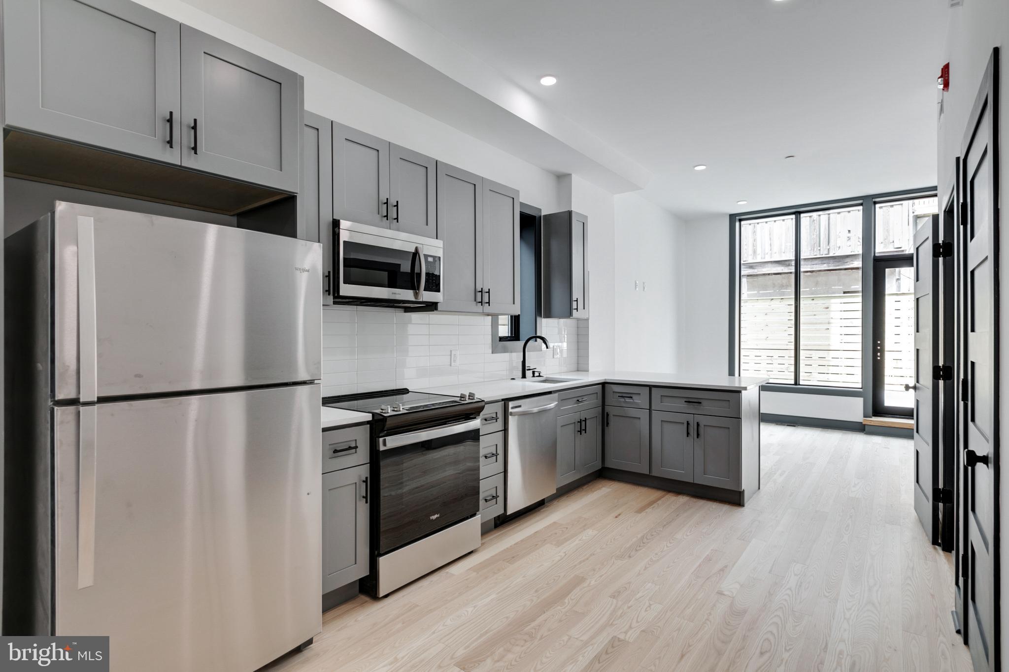 NORTHERN LIBERTIES - Residential Lease